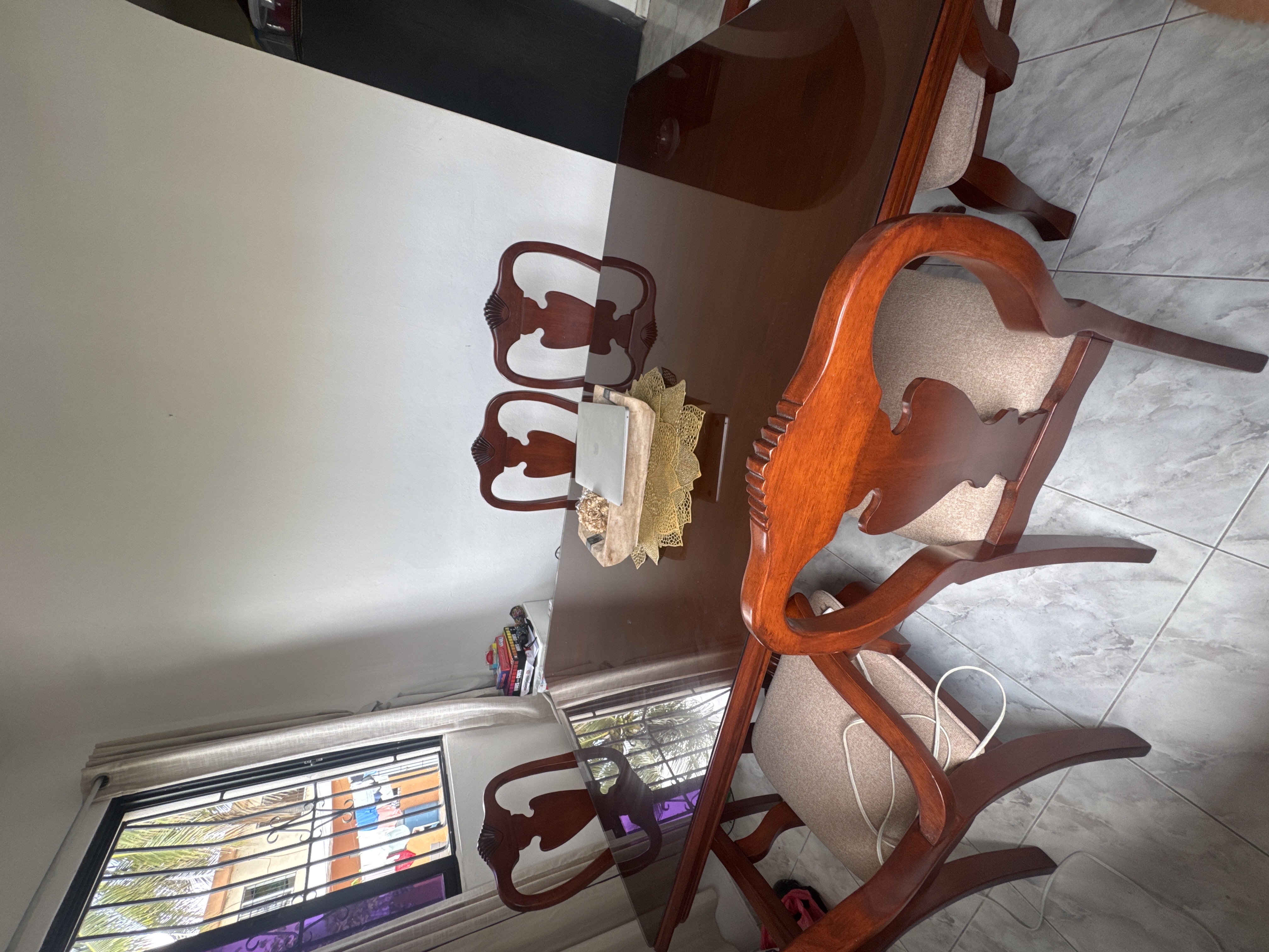muebles y colchones - comedor de caoba 5