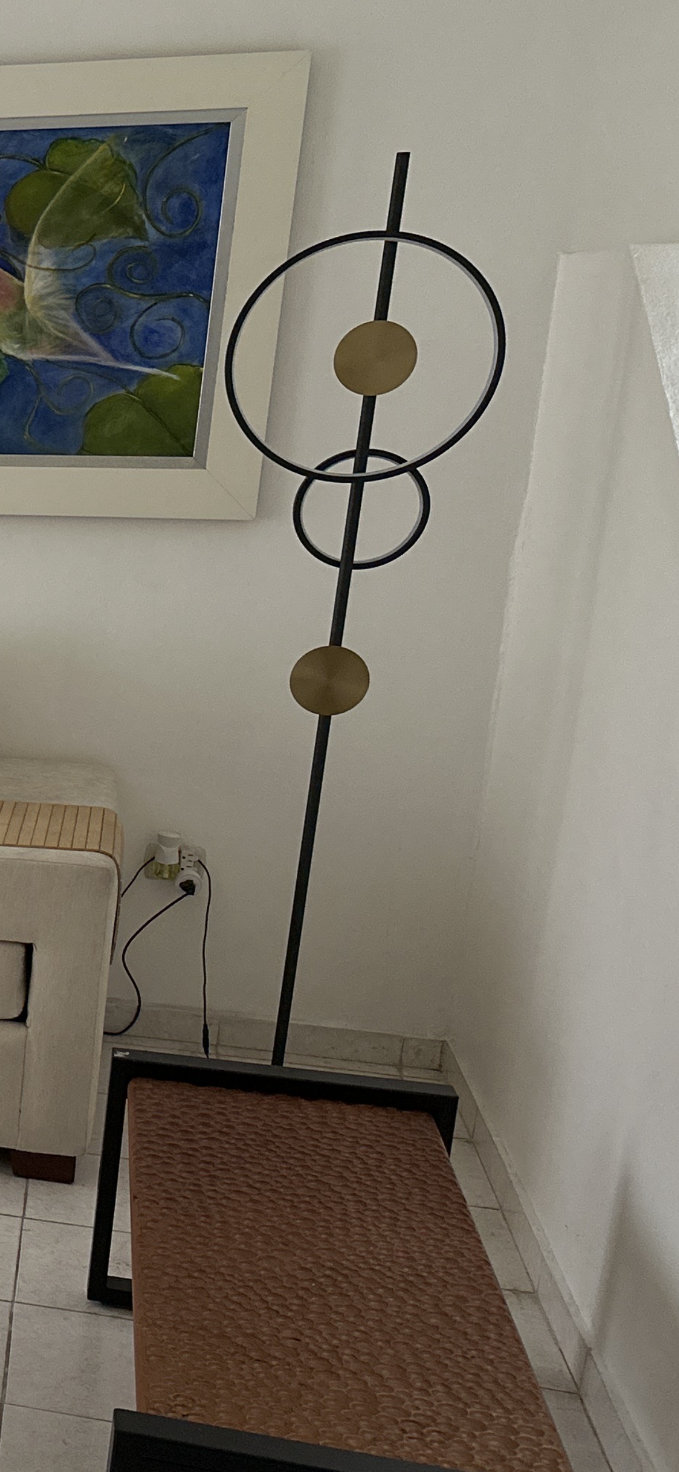 decoración y accesorios - hermosa lámpara de pie 
con control remoto y luces de 3 niveles  0