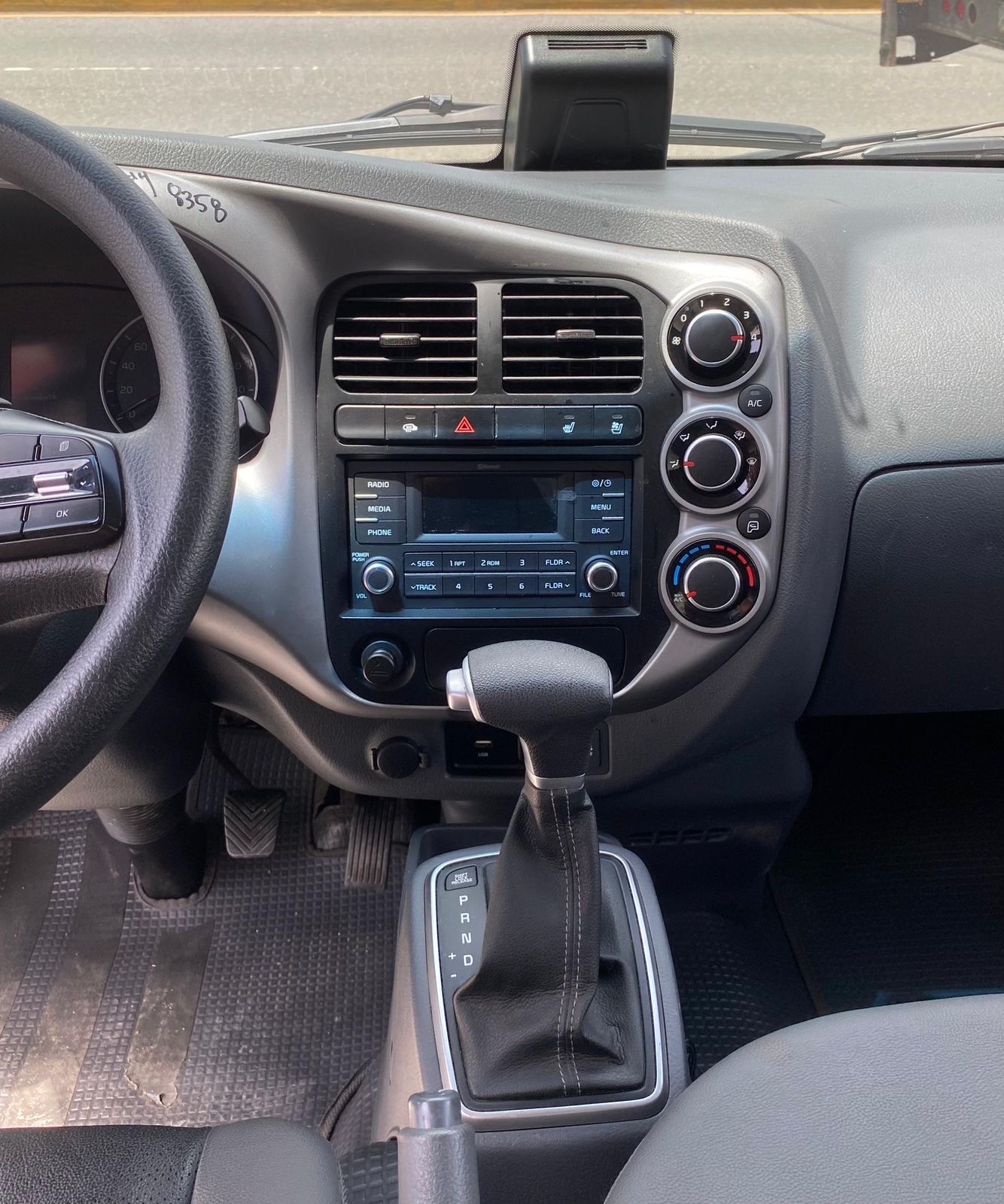 jeepetas y camionetas - Kia Bongo 2022 
 4