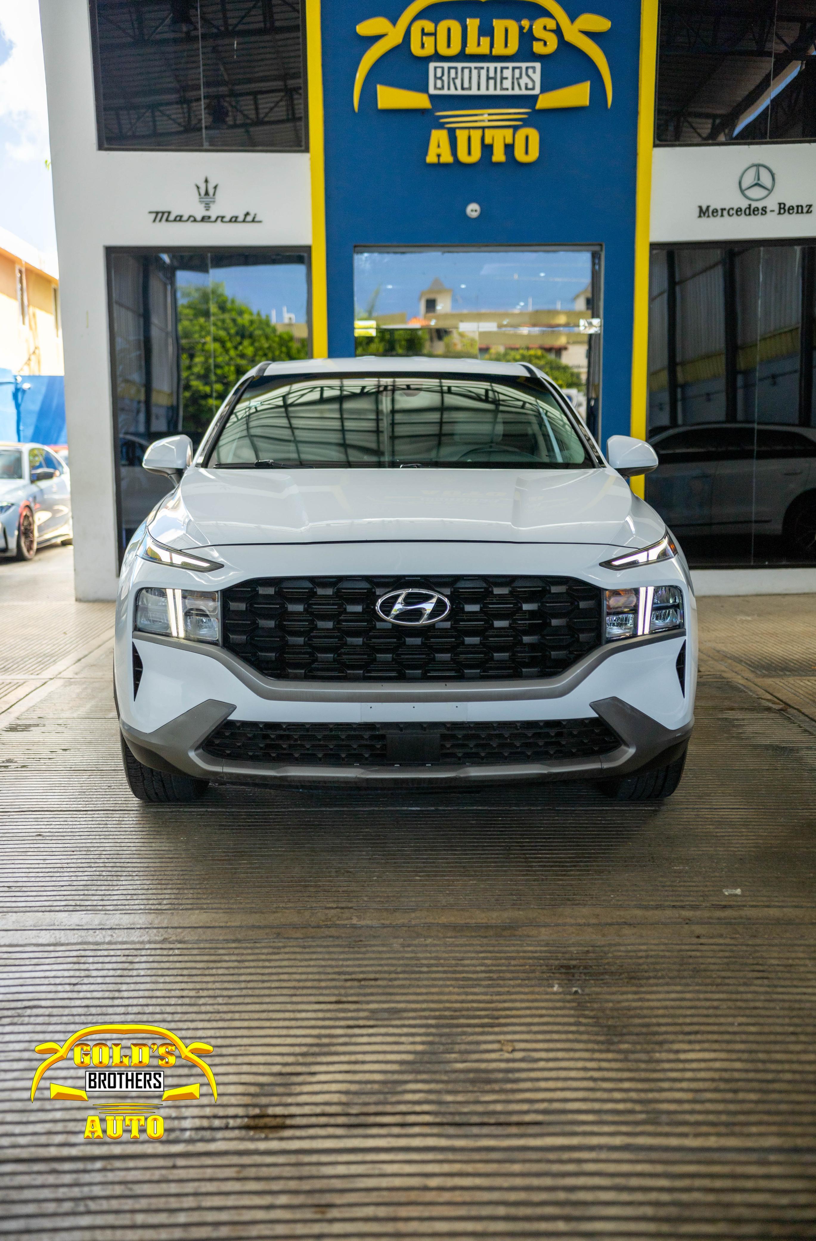 jeepetas y camionetas - Hyundai Santa Fe SE 2021 1