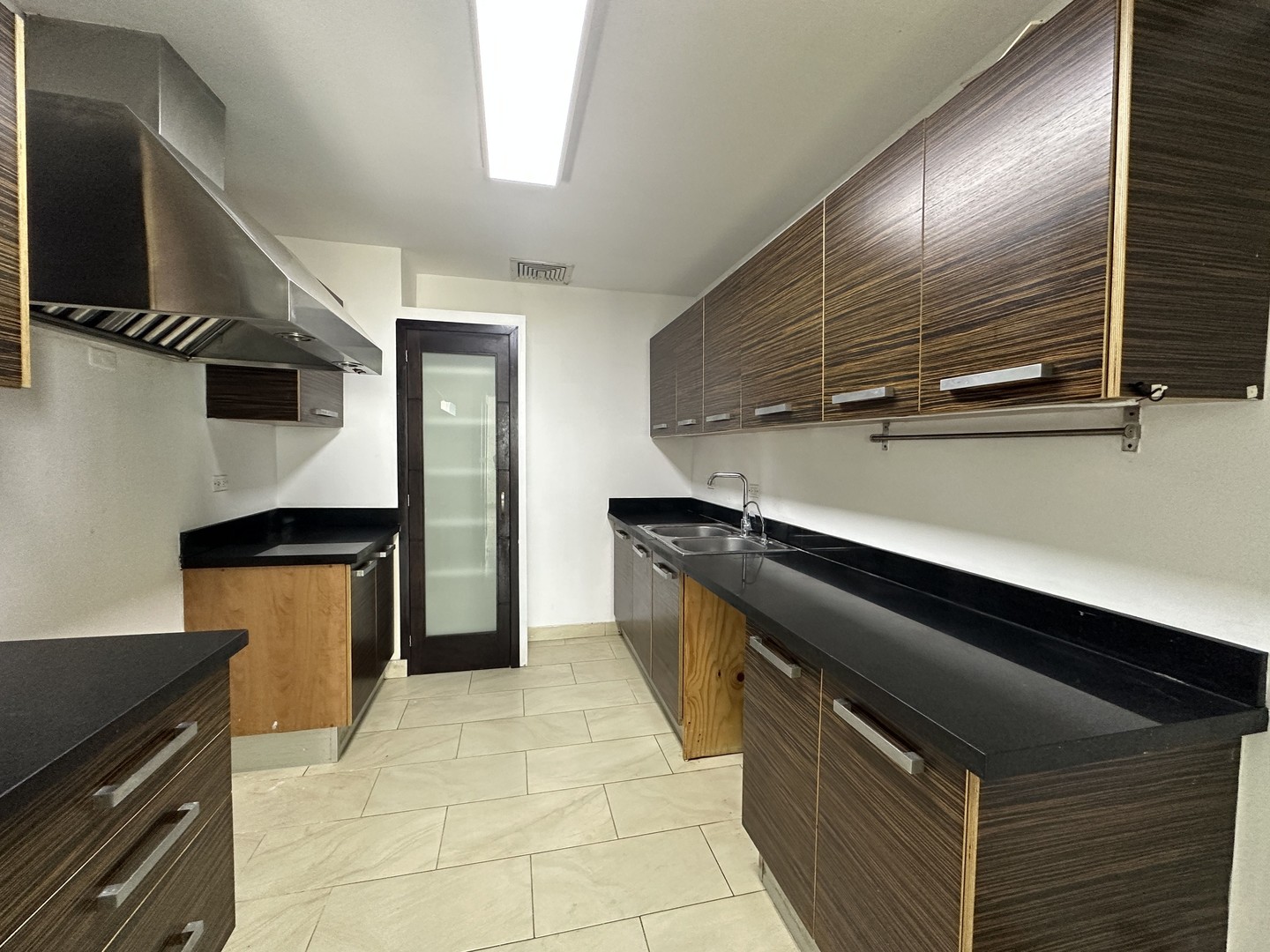 apartamentos - Apartamento en Venta Evaristo Morales de 3 habitaciones con muy buena distribuci 6