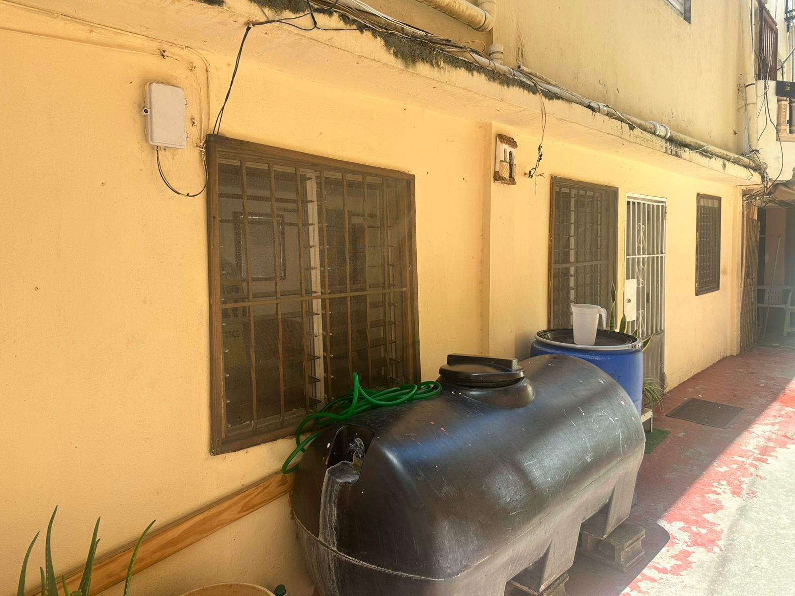 casas - ¡Se Vende Casa en el Sector 30 de Mayo!  1