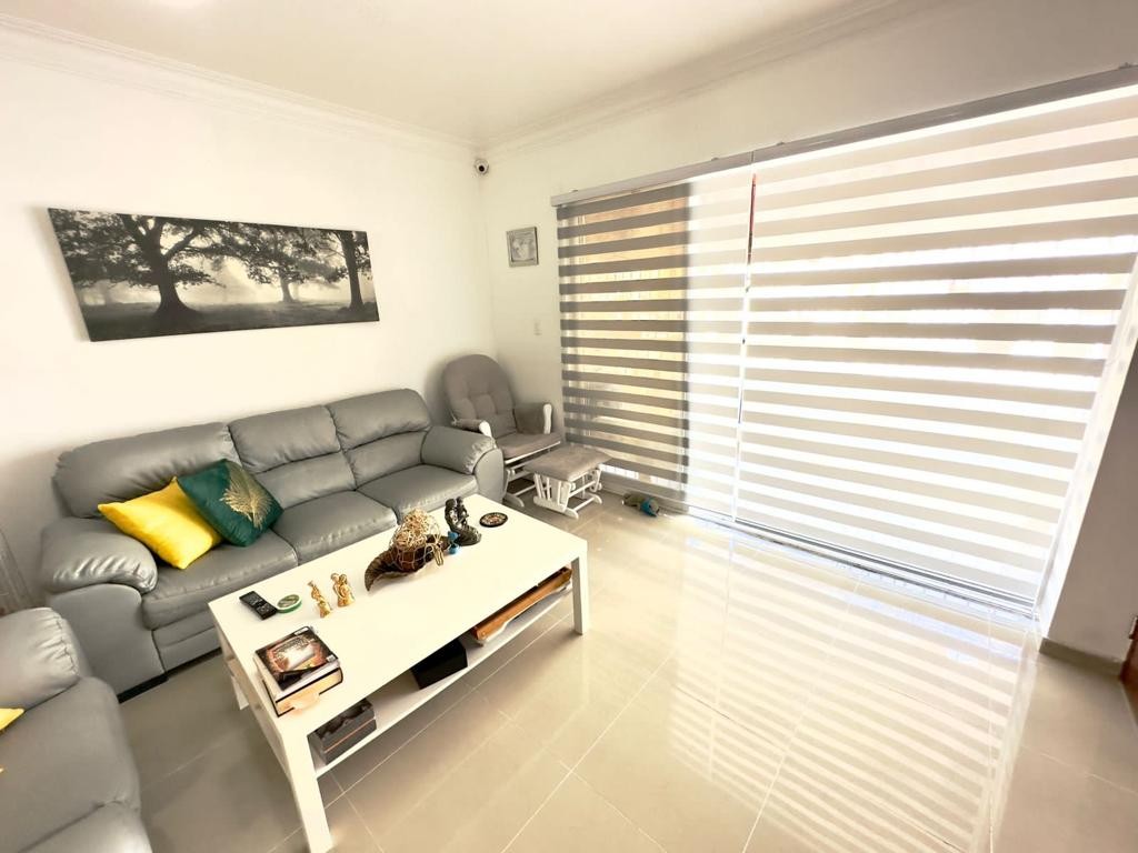 apartamentos - Se vende apartamento en Arroyo Hondo  1