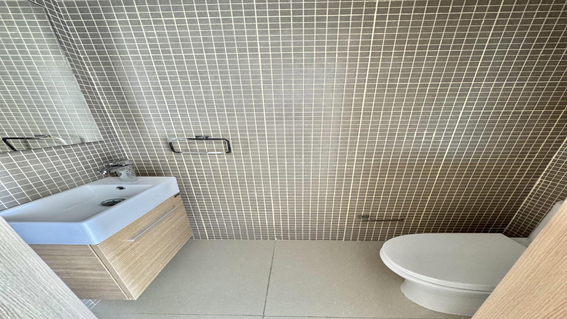 apartamentos - Apartamento Nuevo en Evaristo Morales 7