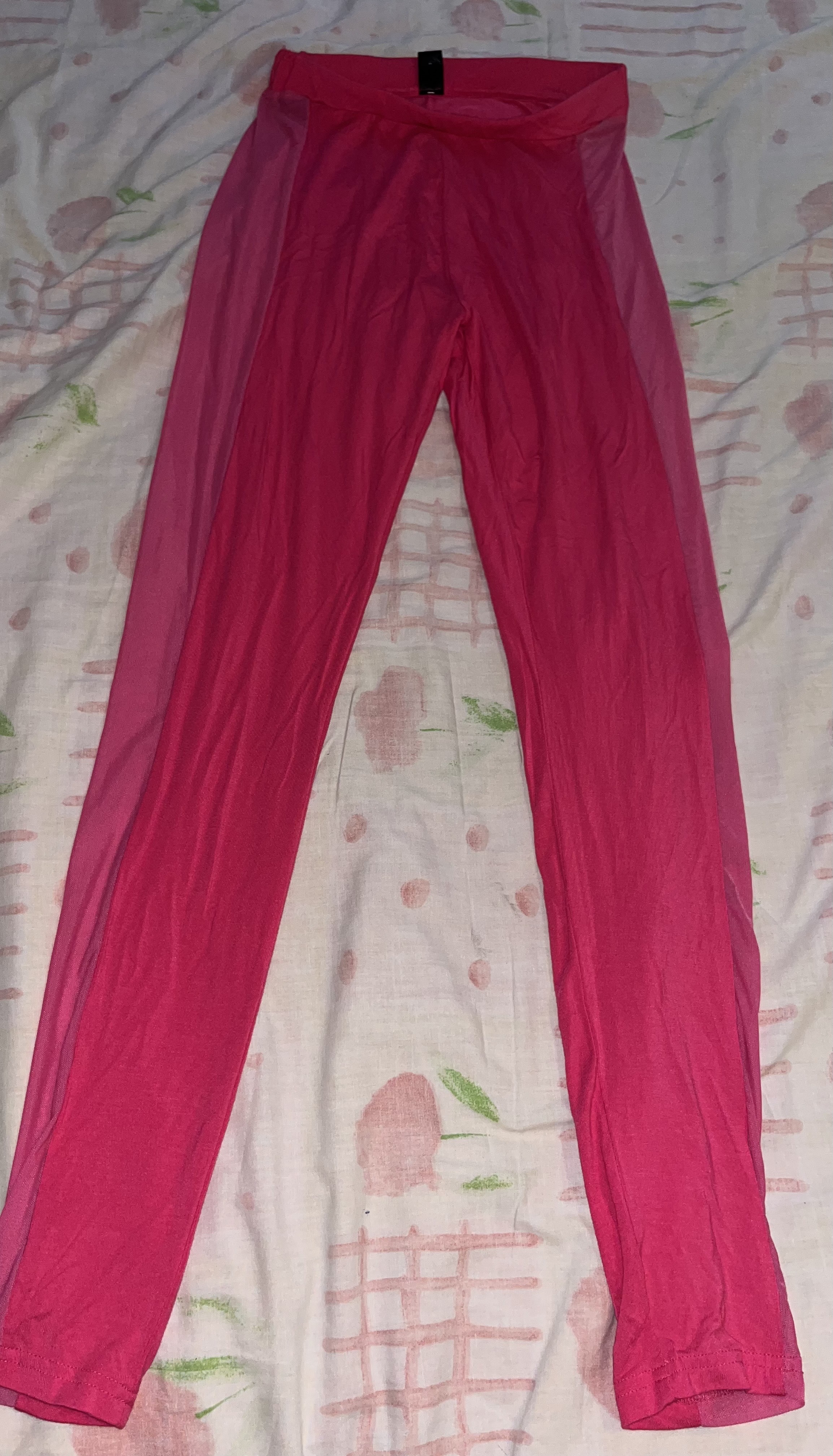 ropa para mujer - Ventas de ropa ( Es un lote de 25 pieza) negociable, gracias!  1