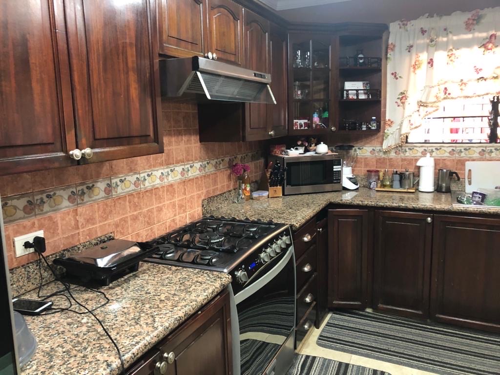 casas - venta de casa en cuesta hermosa 3 con piscina y 450mts Distrito nacional  6