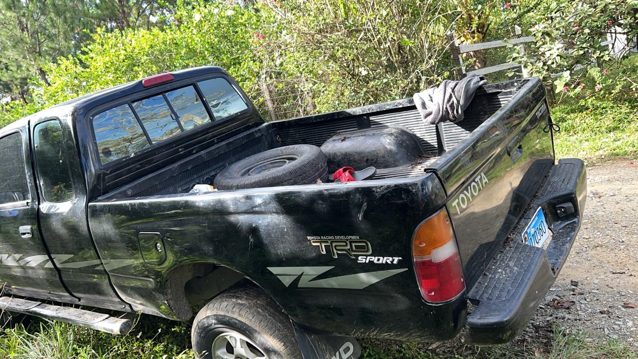 jeepetas y camionetas - Toyota tacoma 1995 4
