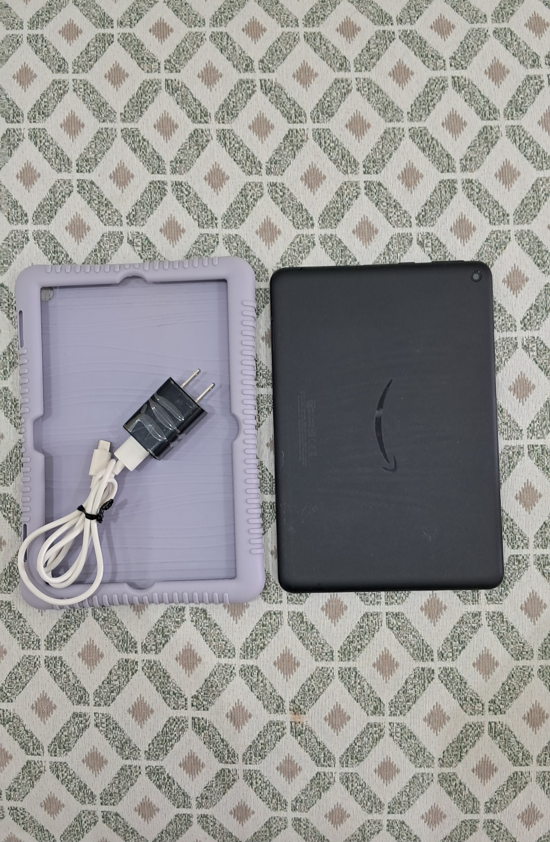 celulares y tabletas - Tablet Amazon Fire 8" HD 64GB 2GB Ram,  2 camaras 1