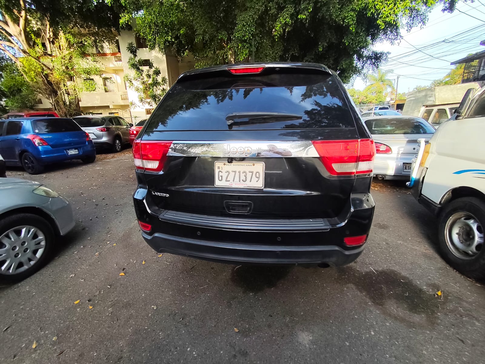 jeepetas y camionetas - jeep grand cherokee laredo 2012 1