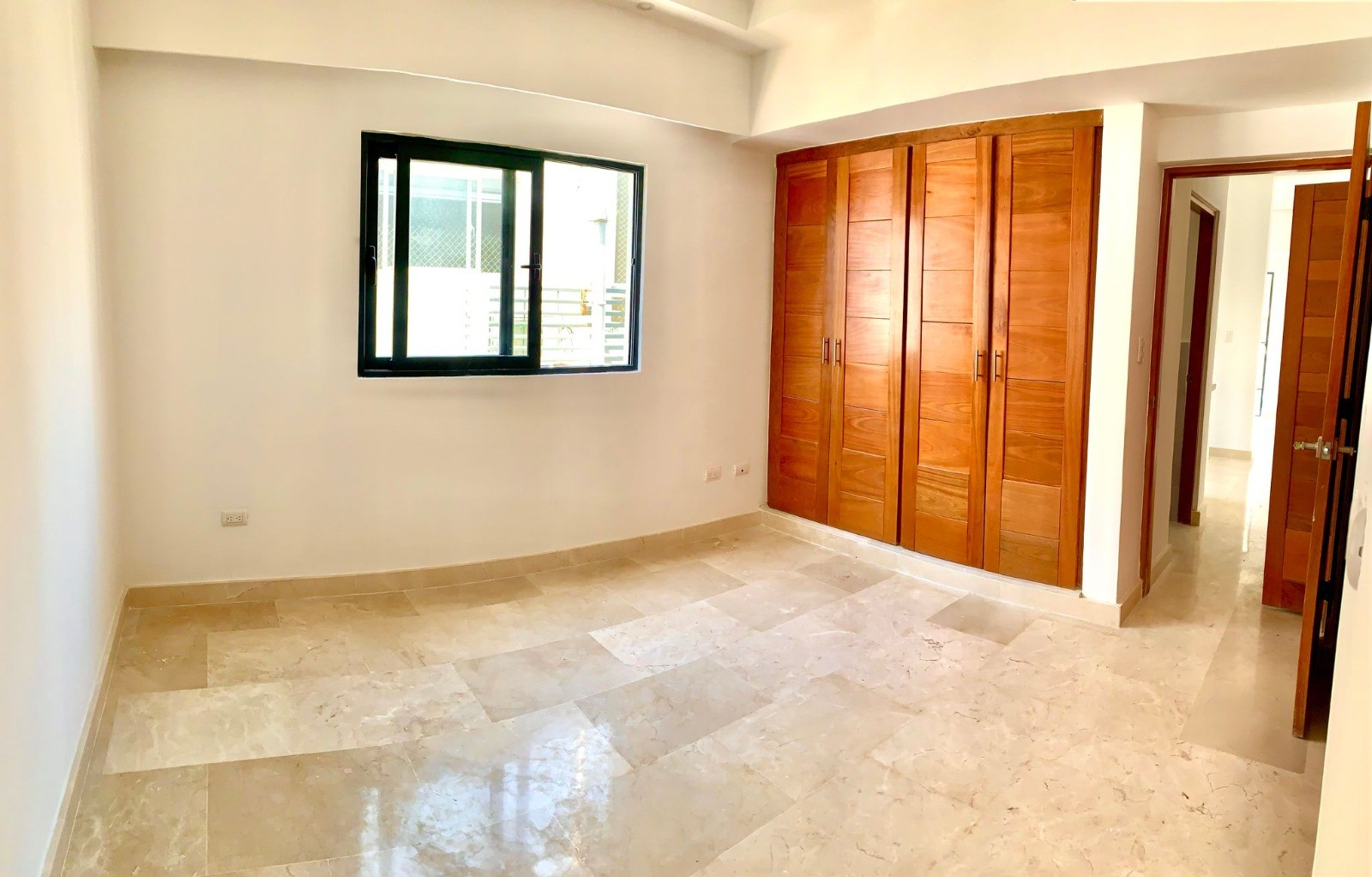 apartamentos - Se alquila apartamento en Evaristo Morales 6