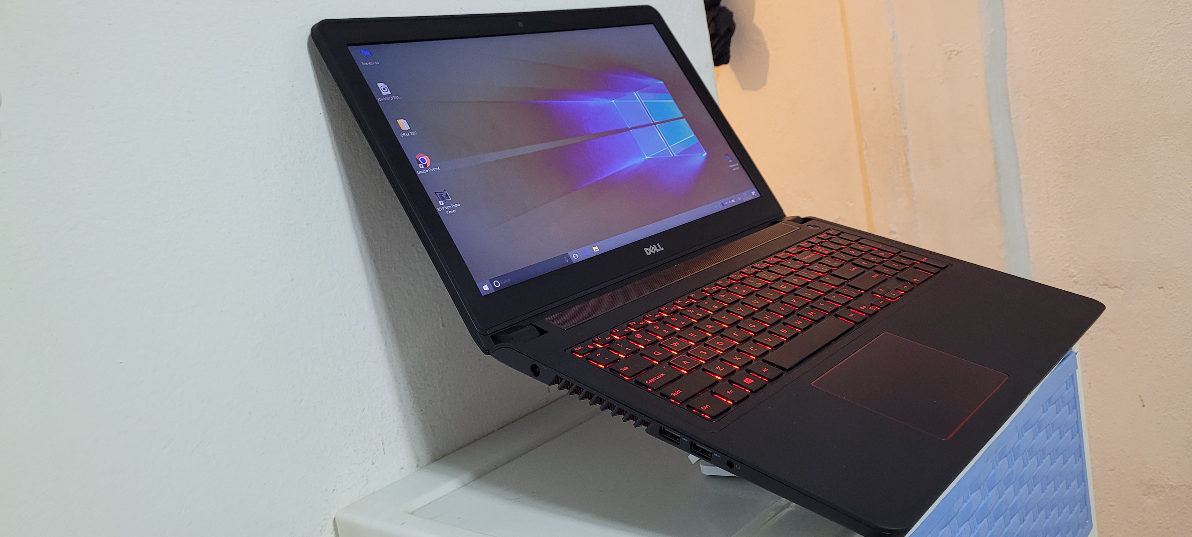 computadoras y laptops - Dell Gamer 17 Pulg Core i5 Ram 16gb ddr4 Disco 512gb SSD Nvidea Gtx 960m 4gb Ded 2