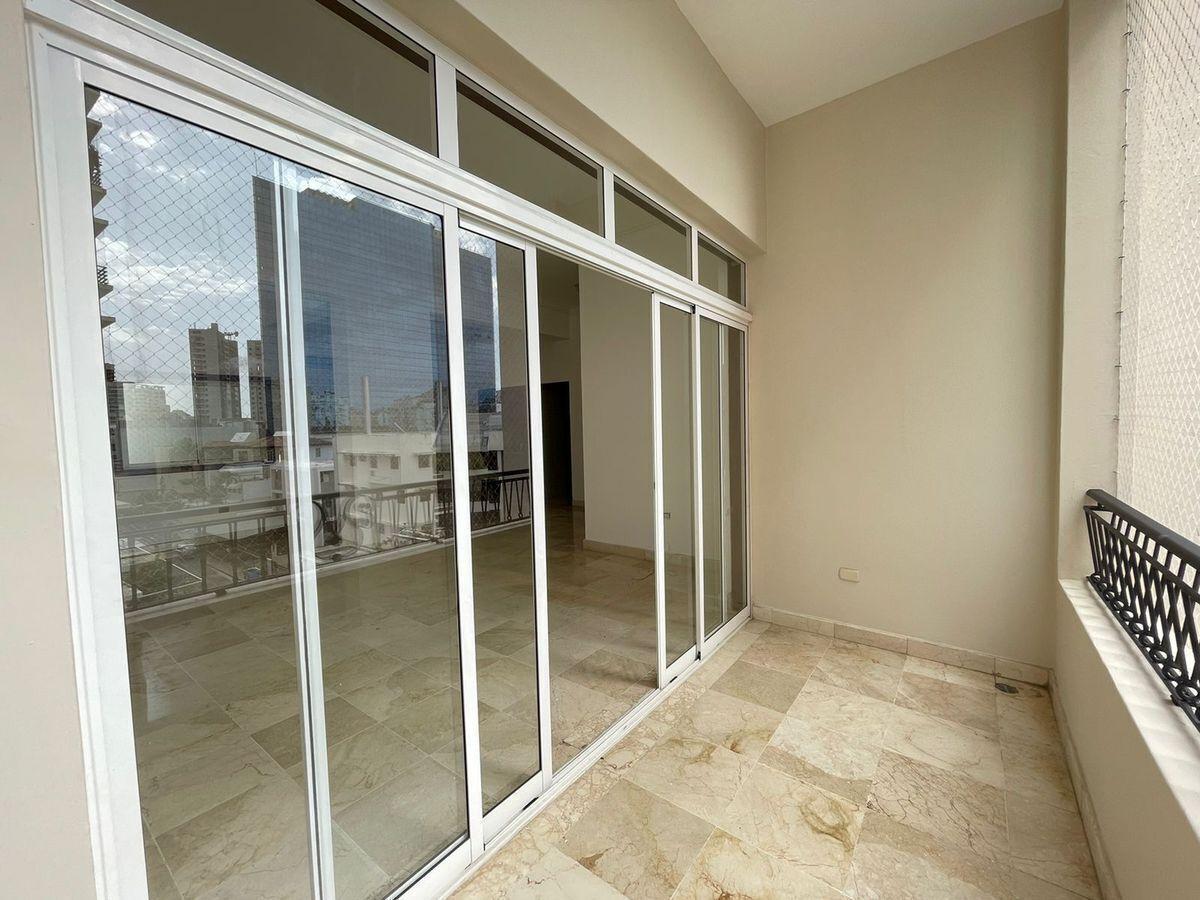 apartamentos - Alquilo apto de 2 hab, 2.5 baños, 2 parqueos 8