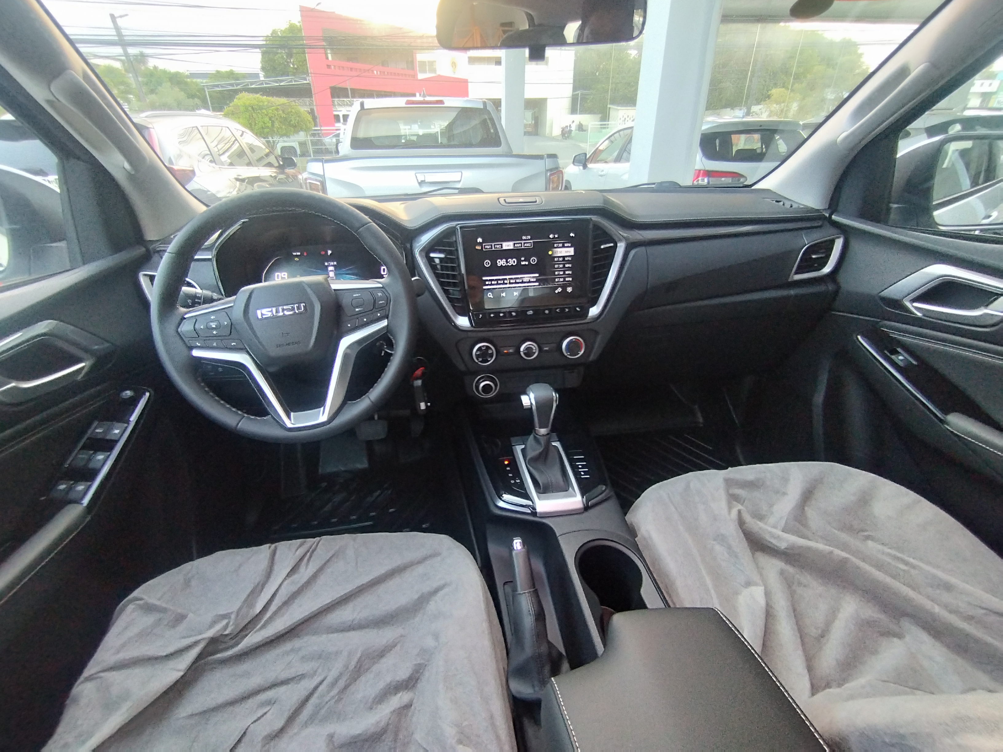 jeepetas y camionetas - 2025 Isuzu Dmax LSE 0Km  7