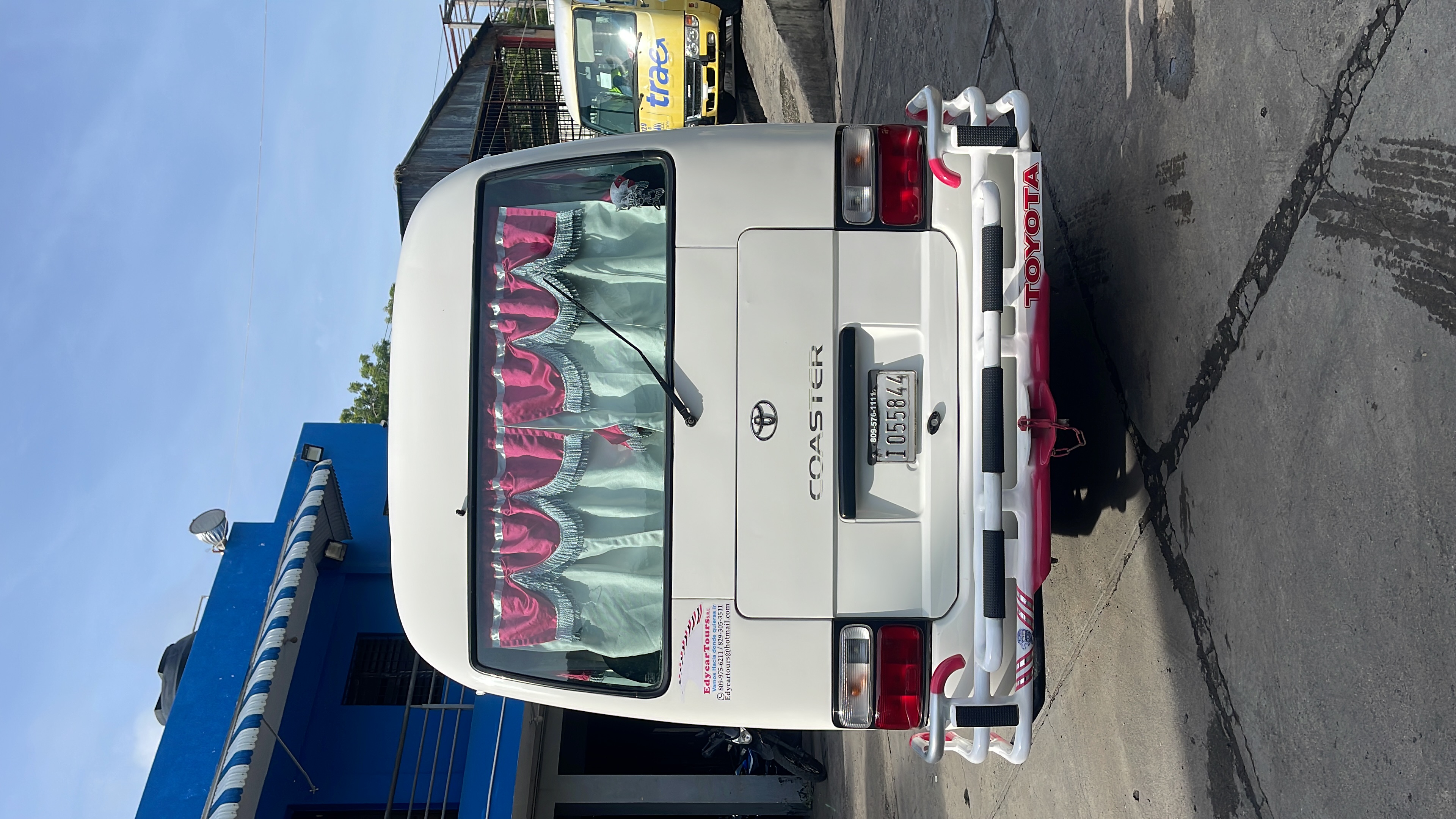 camiones y vehiculos pesados - Toyota coaster 2010  5