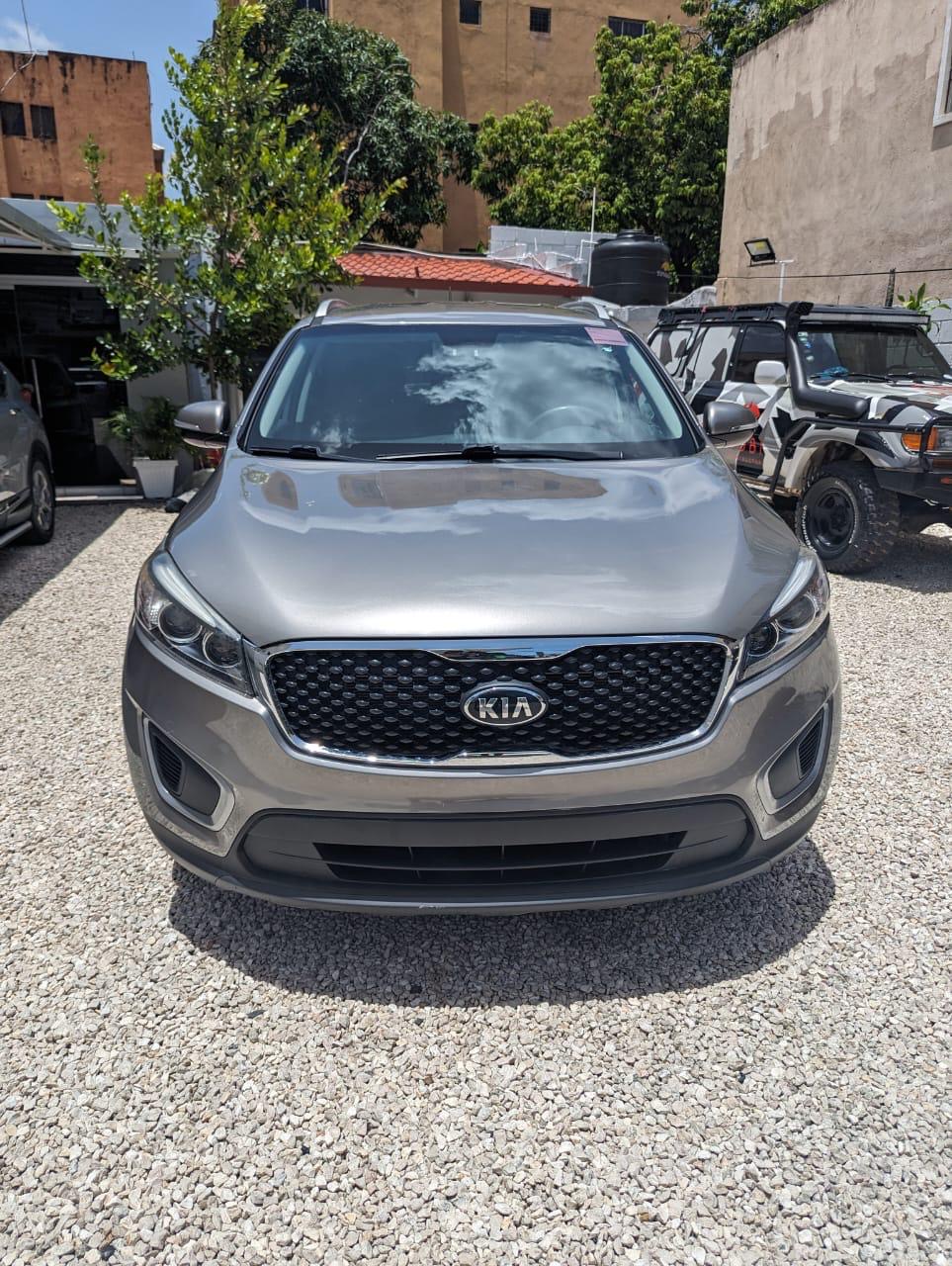 jeepetas y camionetas - Kia Sorrento LX 2017  7