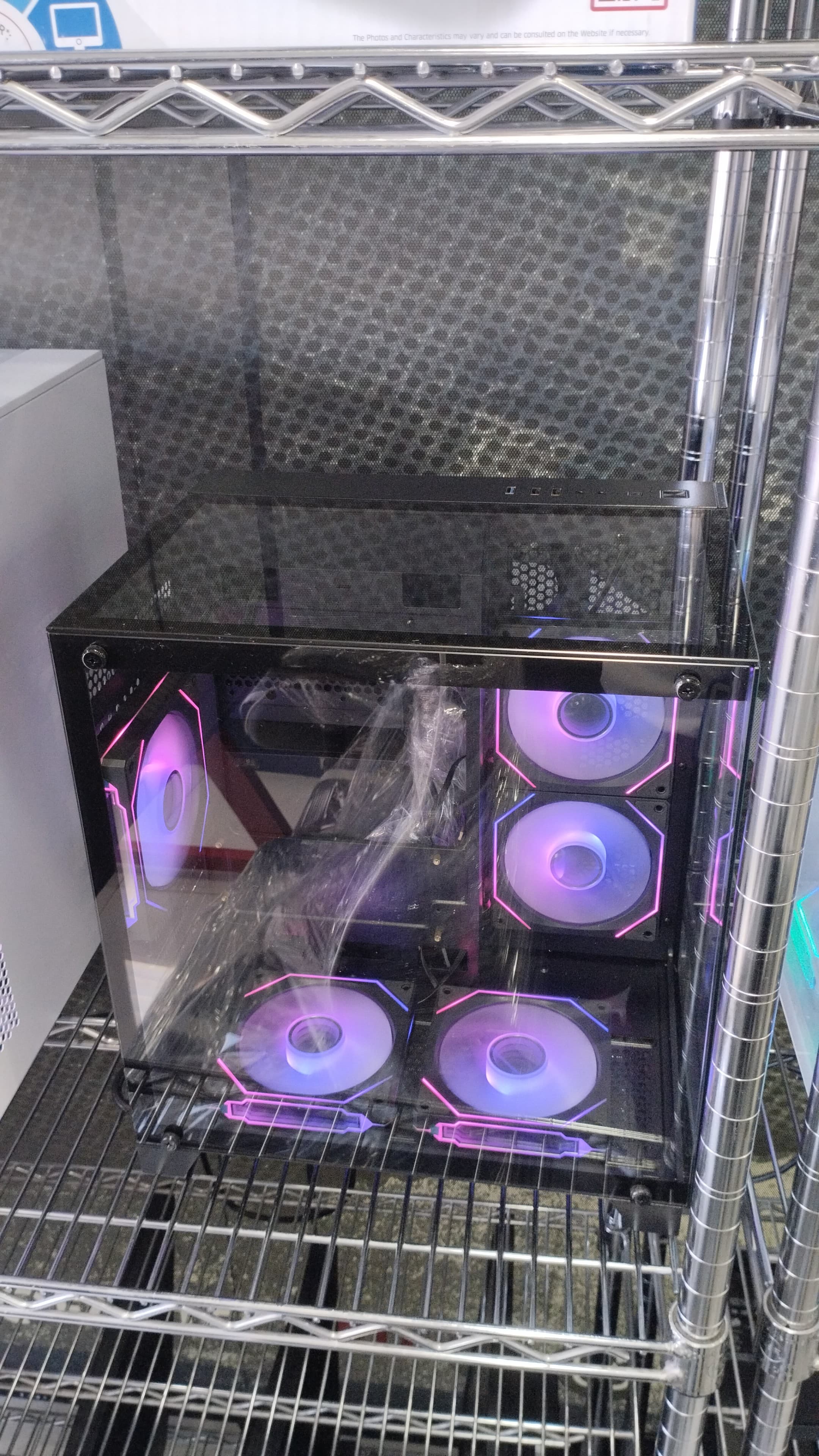 accesorios para electronica - Case Gamer con Estilo y Flujo RGB 2