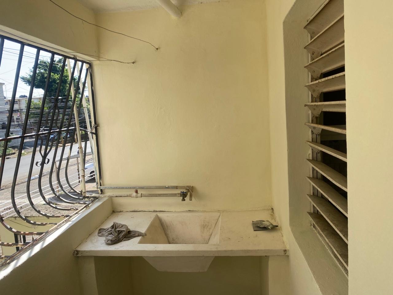apartamentos - Apartamento 2do. piso, con su Título Invivienda Santo Domingo Este 3