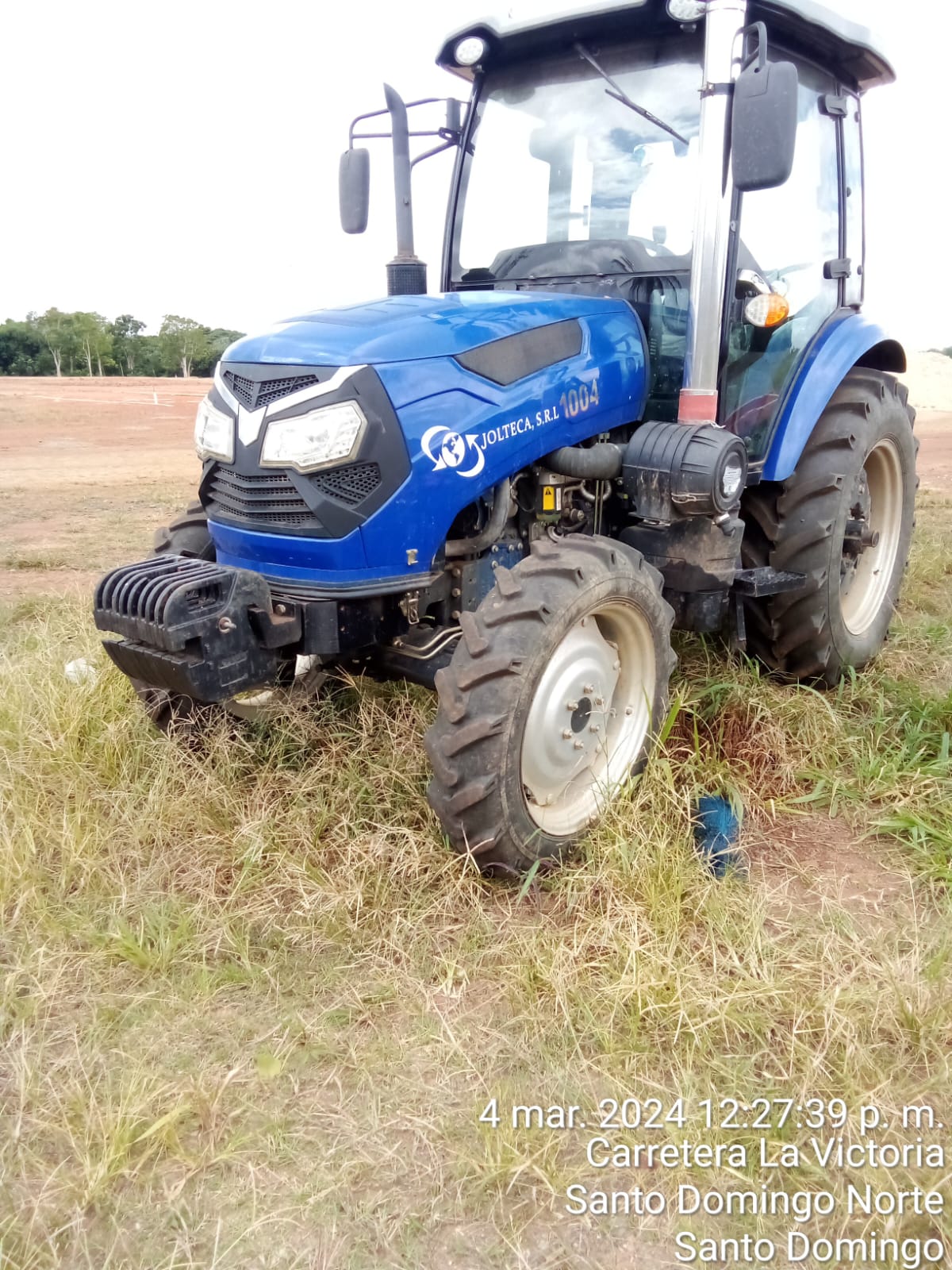 otros vehiculos - Tractor 2023 cabinado 0
