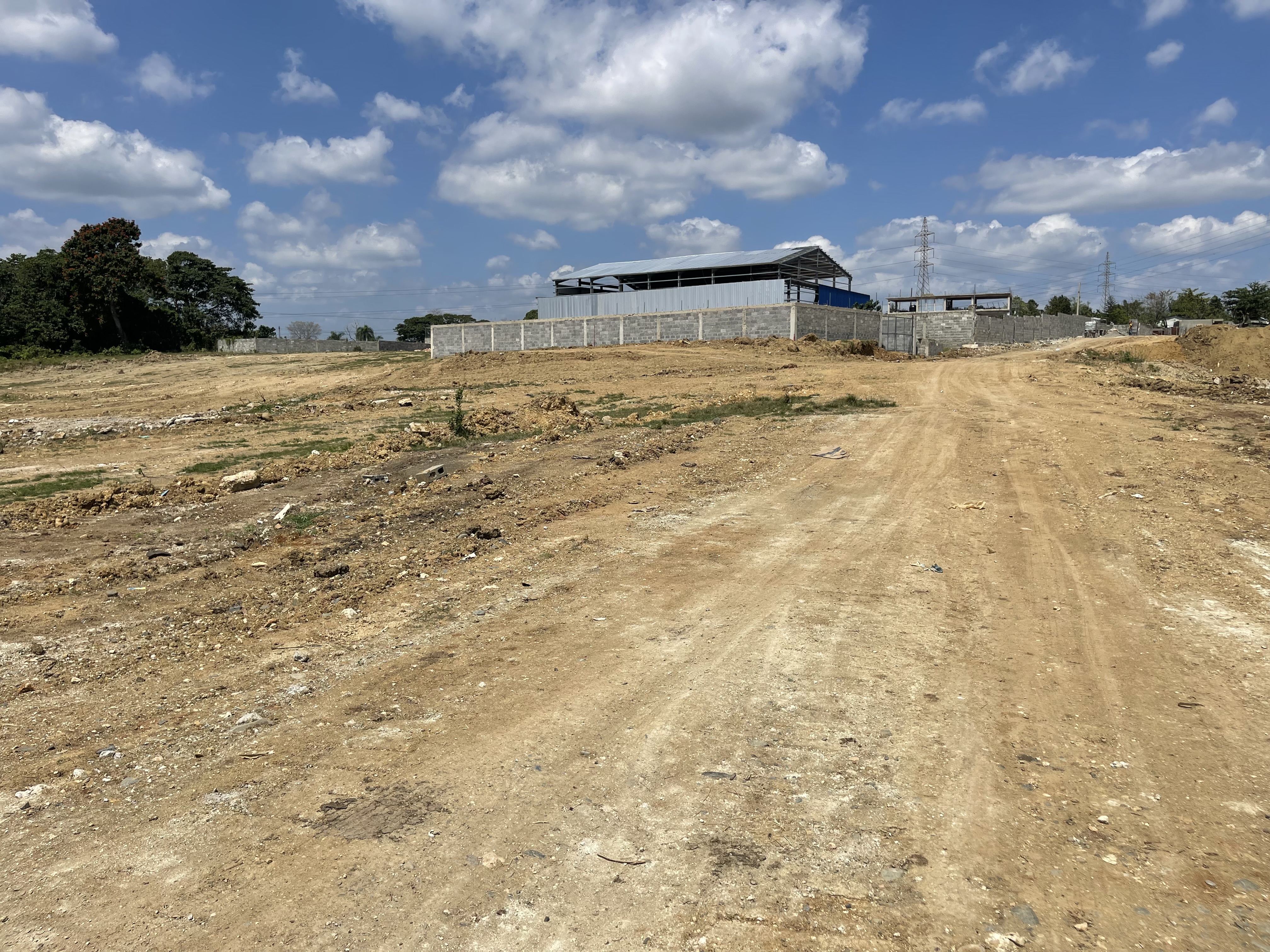 solares y terrenos - Vendo Solares por la Autopista Duarte Km14 2
