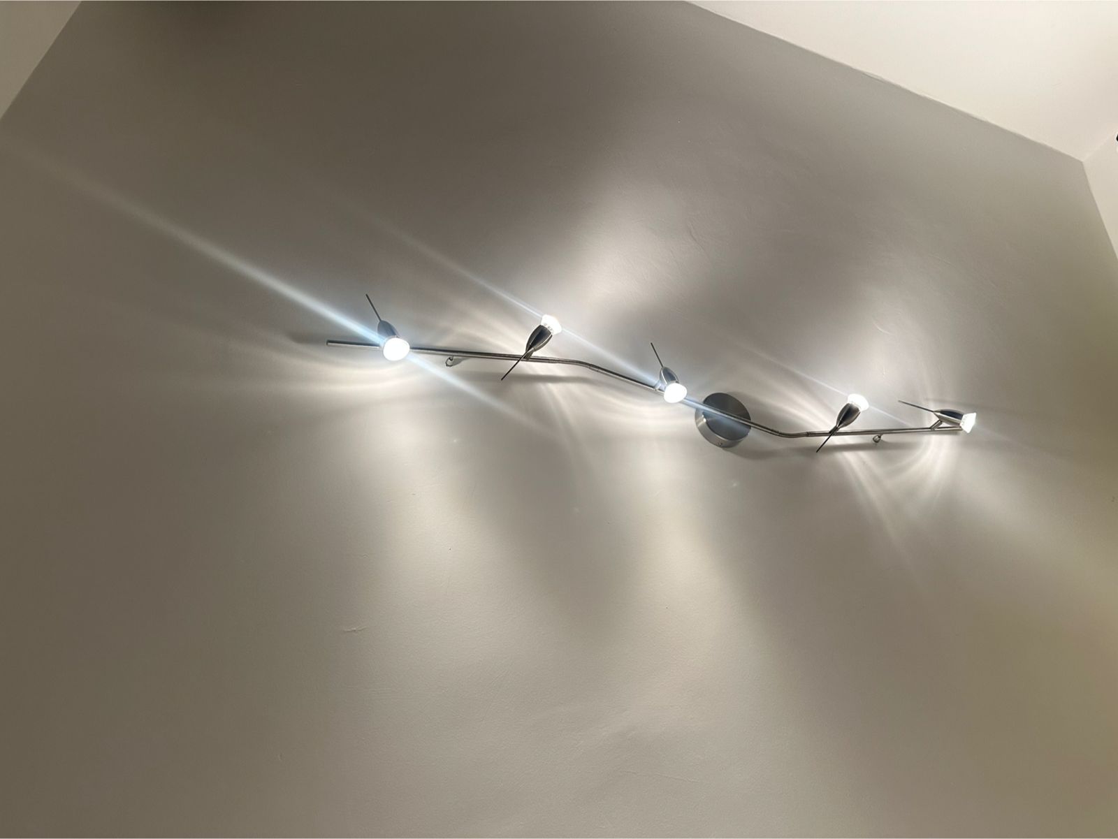 decoración y accesorios - Lámpara – Moderna y Funcional 0