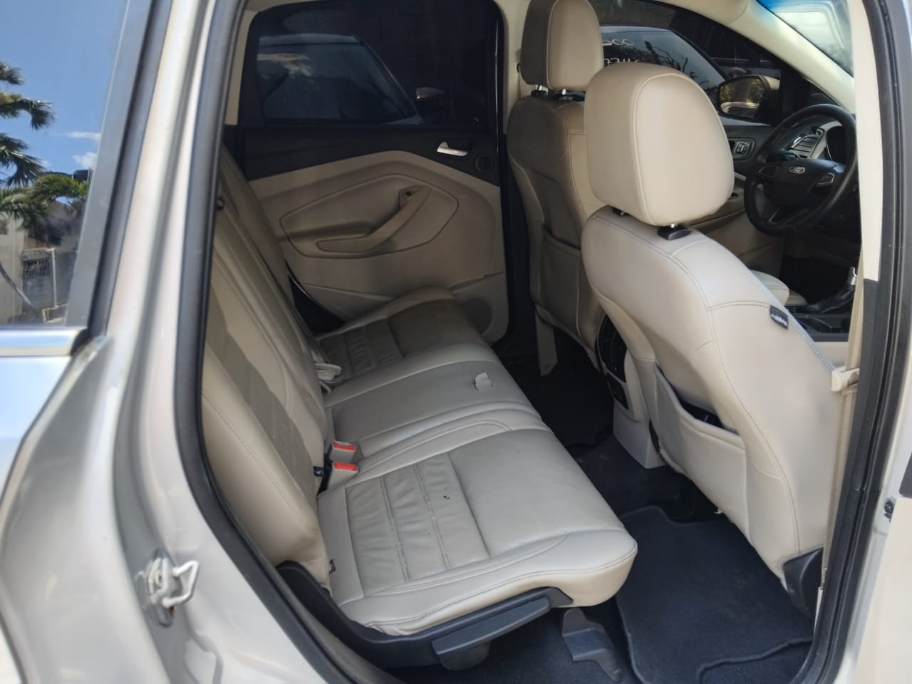 jeepetas y camionetas - FORD ESCAPE TITANIUN 4