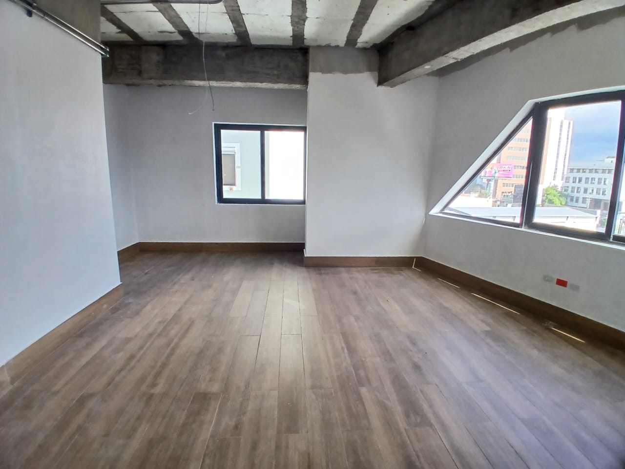 oficinas y locales comerciales - oficina Evaristo excelente torre profesional  2