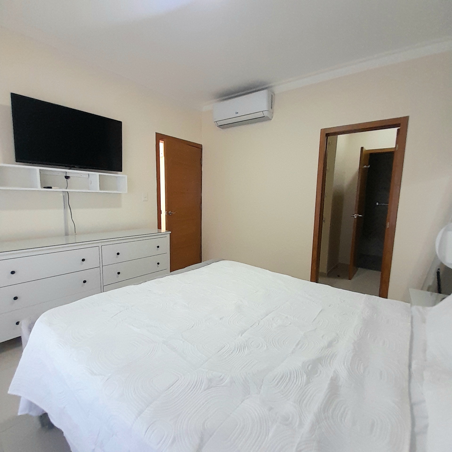 apartamentos - Alquiler amueblado  El Vergel cerca 27 de febrero 6
