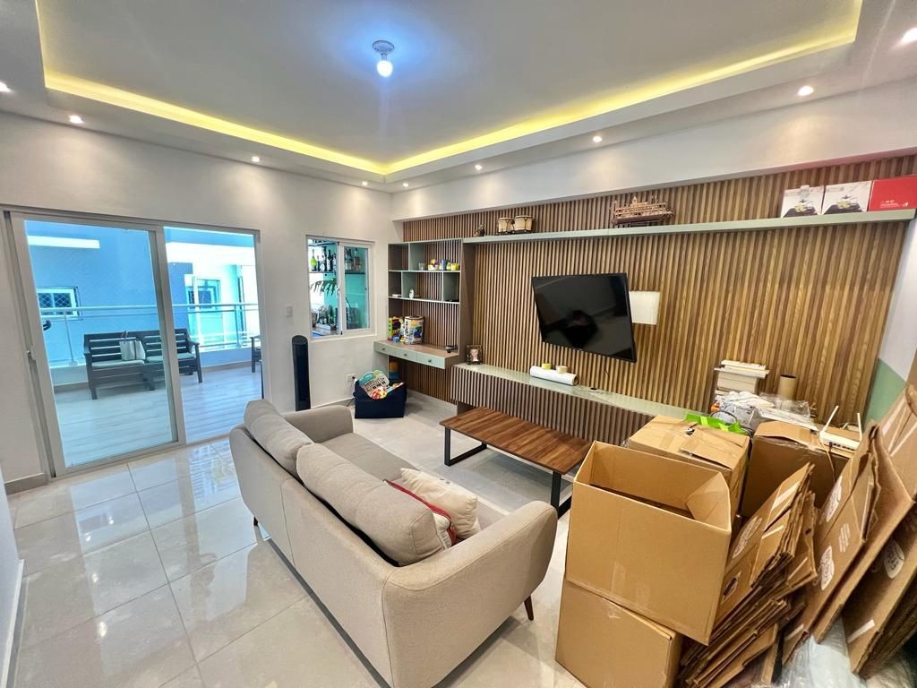 apartamentos - Se vende apartamento en Evaristo Morales 0