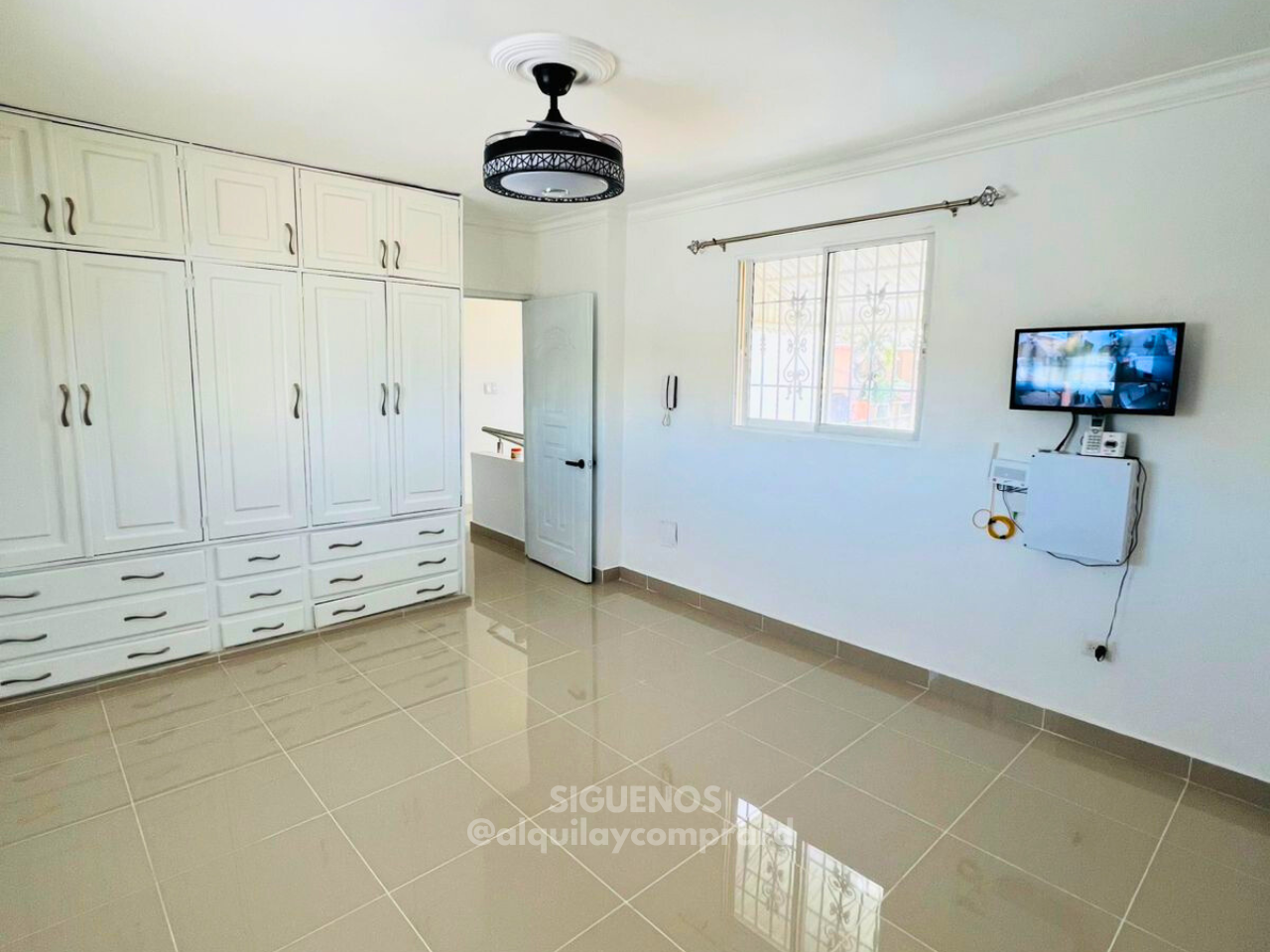 casas - Casa Familiar, Próxima a la Charles de Gaulle 8