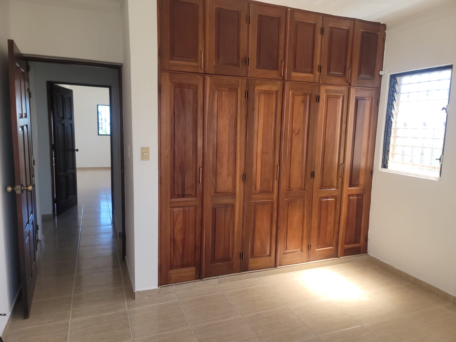 apartamentos - Se alquila en el Renacimiento 8