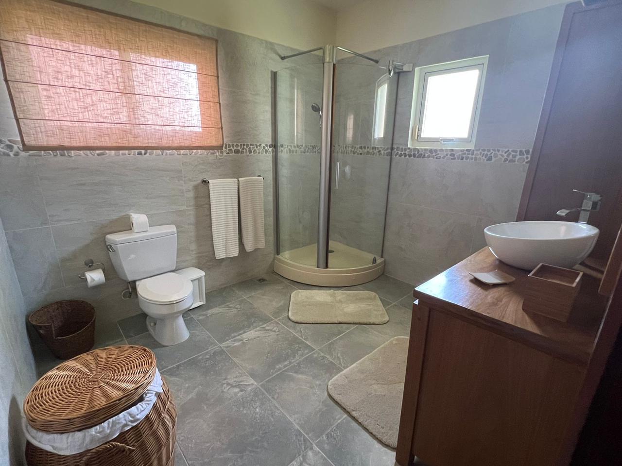 casas vacacionales y villas - Venta Villa en Cocotal con Vista al campo de Golf 9
