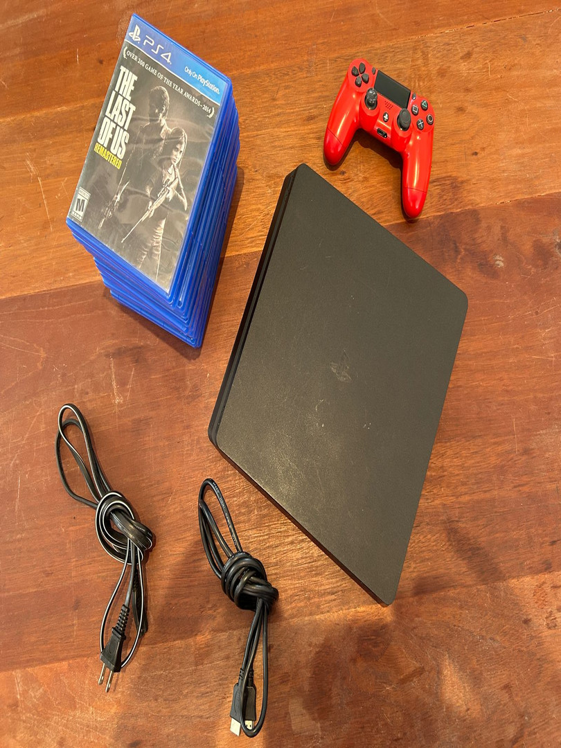 consolas y videojuegos -  PS4 Slim con Control y 11 Juegos (500GB)