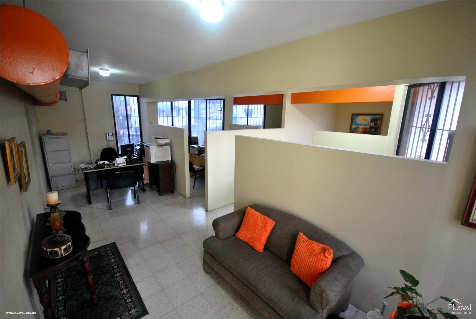 oficinas y locales comerciales - Las Praderas edificio de 4 niveles 18 parqueos  7
