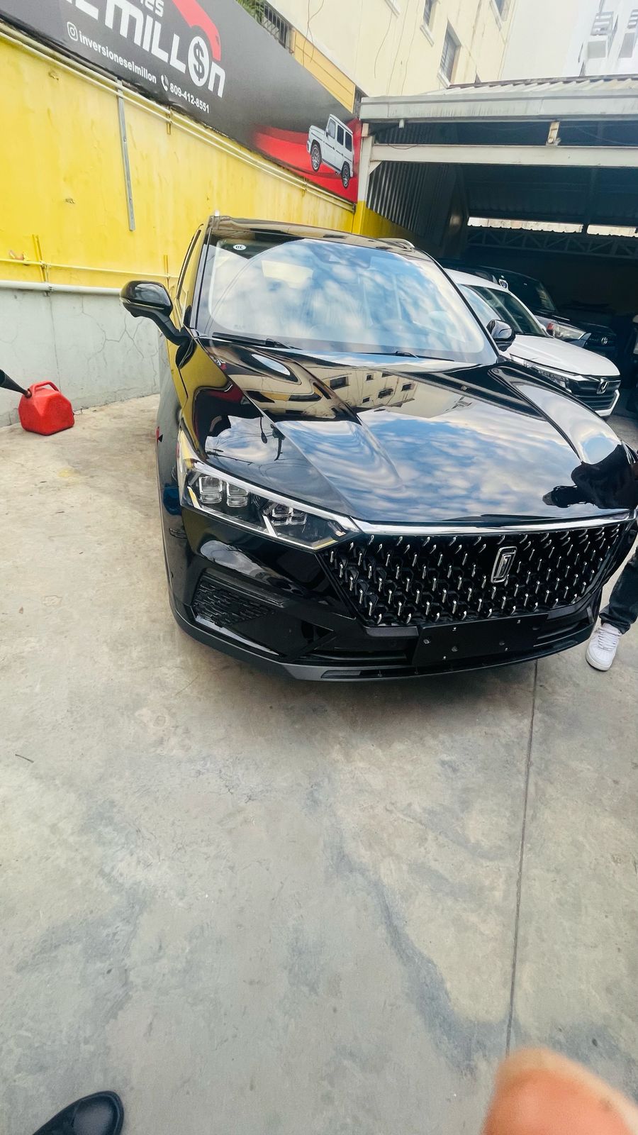 carros - Bestune color negro 0
