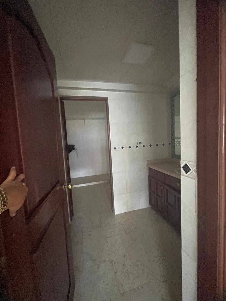 apartamentos - Apartamento 3 habitaciones 3 baños 2 parqueos clasico en Ensanche Naco!! 8