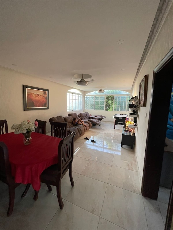 casas - Venta de majestuosa casa en la zona oriental Santo Domingo este con 1000mts 8
