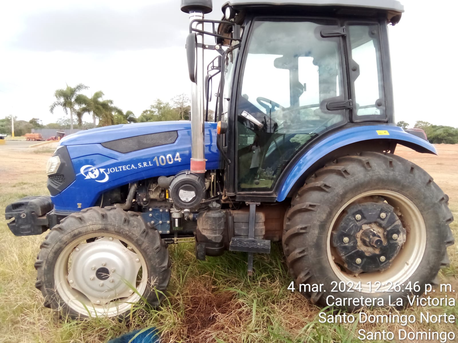 otros vehiculos - Tractor 2023 cabinado 1