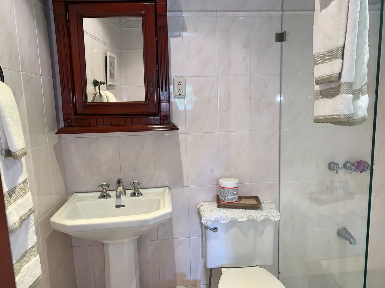 apartamentos - Venta de casa en Los Ríos de 4 habitaciones 9