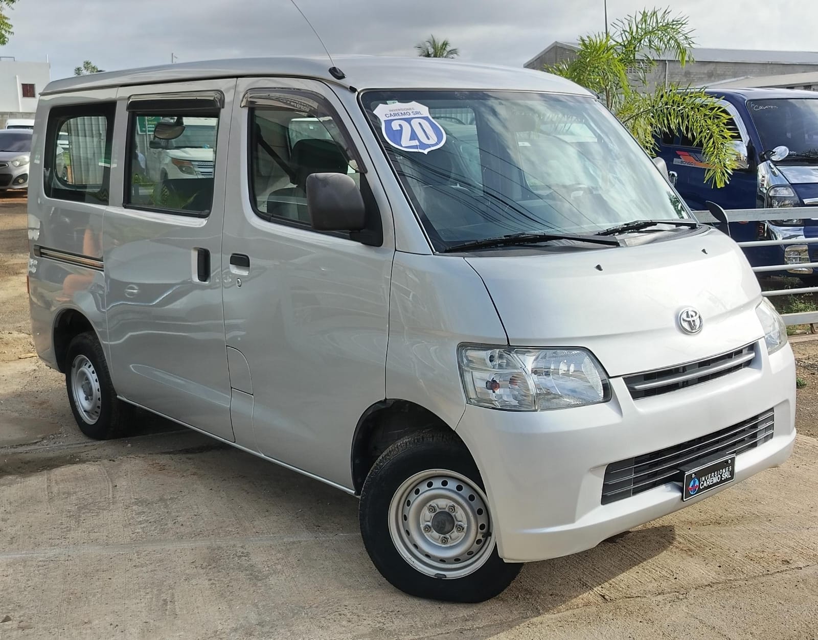 jeepetas y camionetas - Toyota Town Ace 2019 5