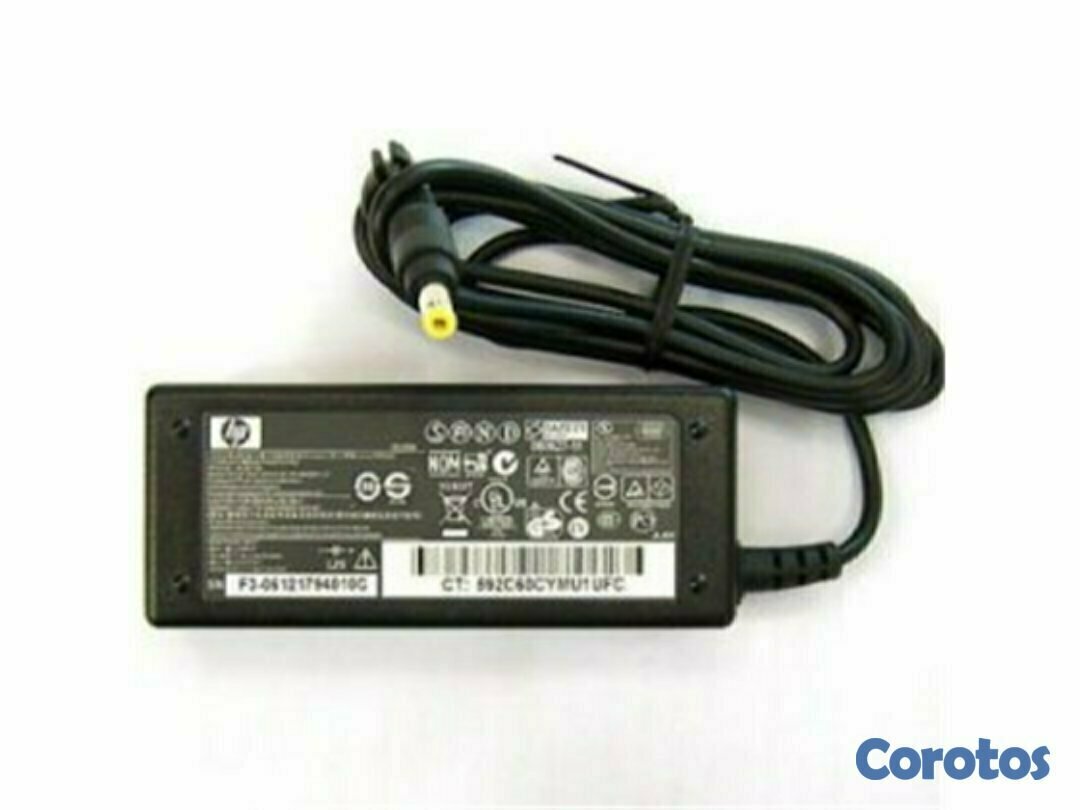 computadoras y laptops - CARGADOR FUENTE PARA LAPTOP HP 65 WATTS ENTRADA 100-240V ~0.9A, 50 – 60HZ SALIDA