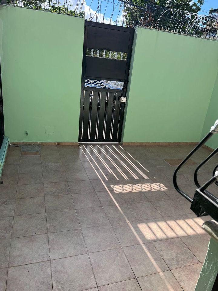 casas - Vendo casa vista hermosa, Santo Domingo Este 6