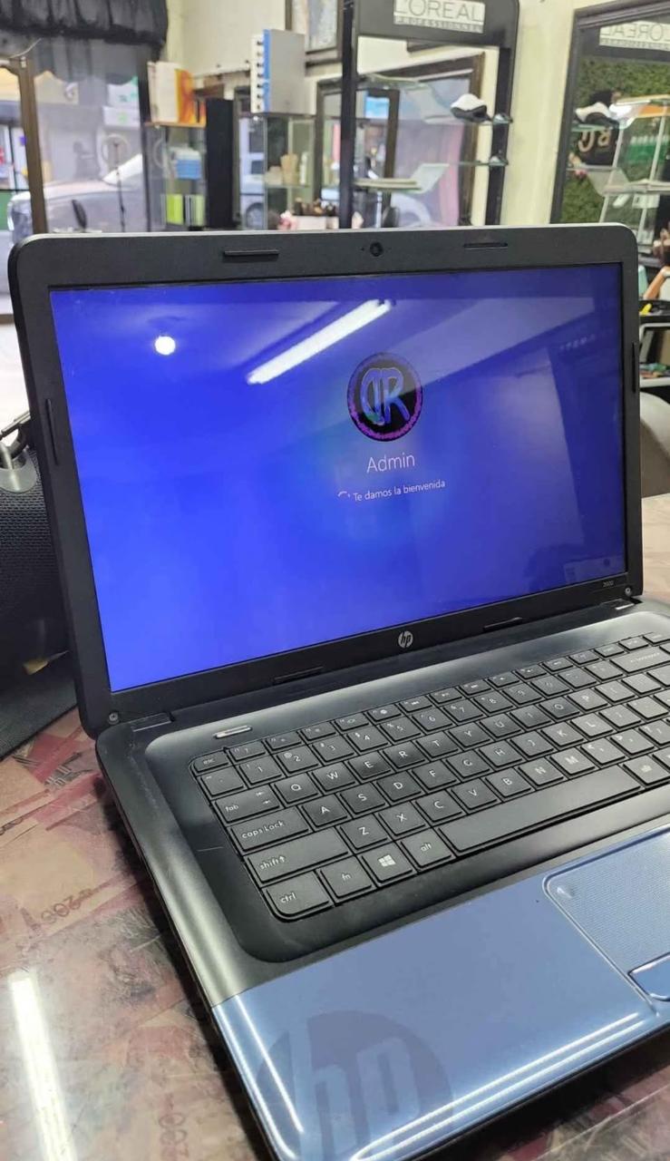 computadoras y laptops - Laptop HP, VENTA POR MOTIVO DE LIQUIDACION. 3