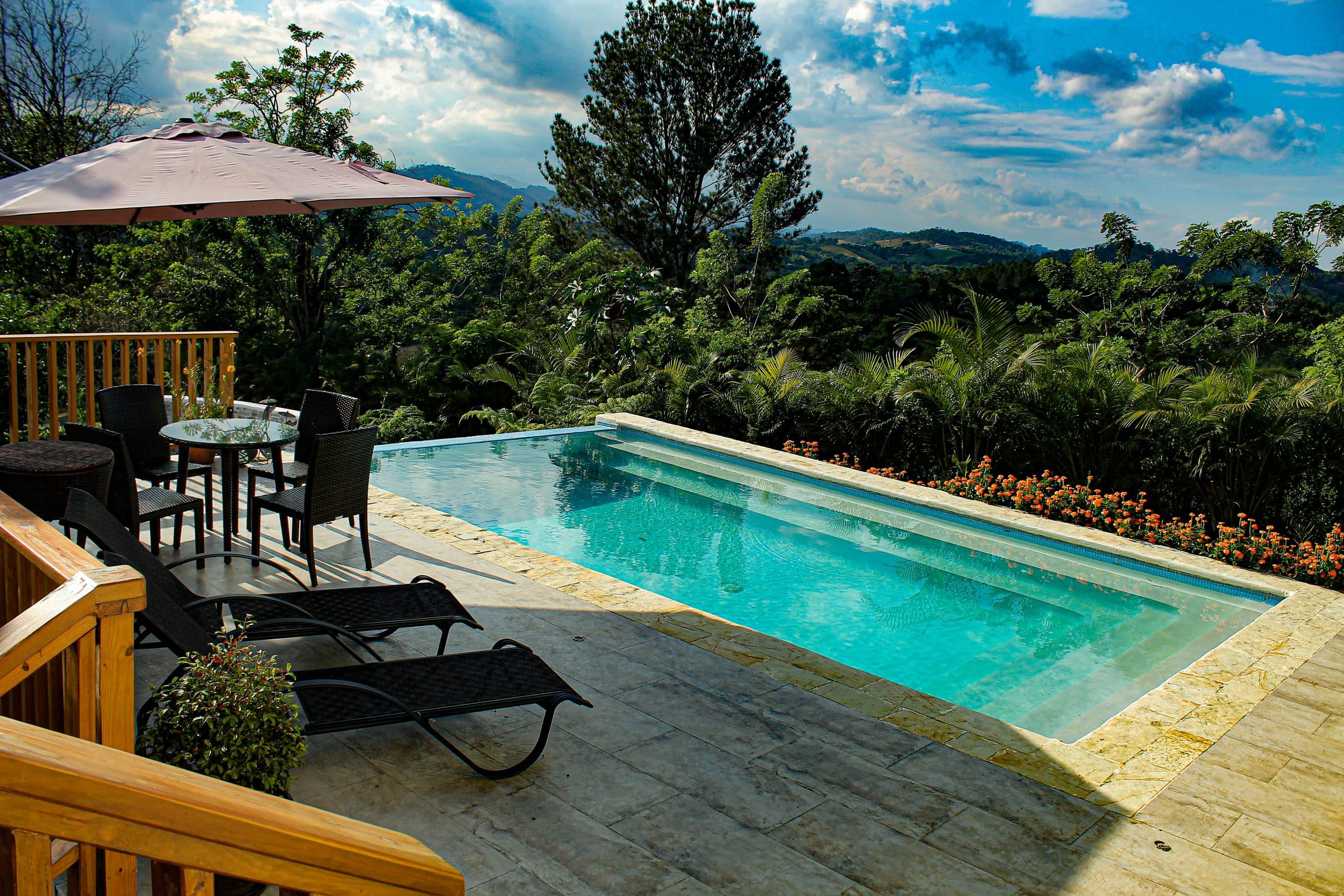 casas vacacionales y villas - Exclusiva Villa 2 NIVELES, AMUEBLADA, JARABACOA, 6 8