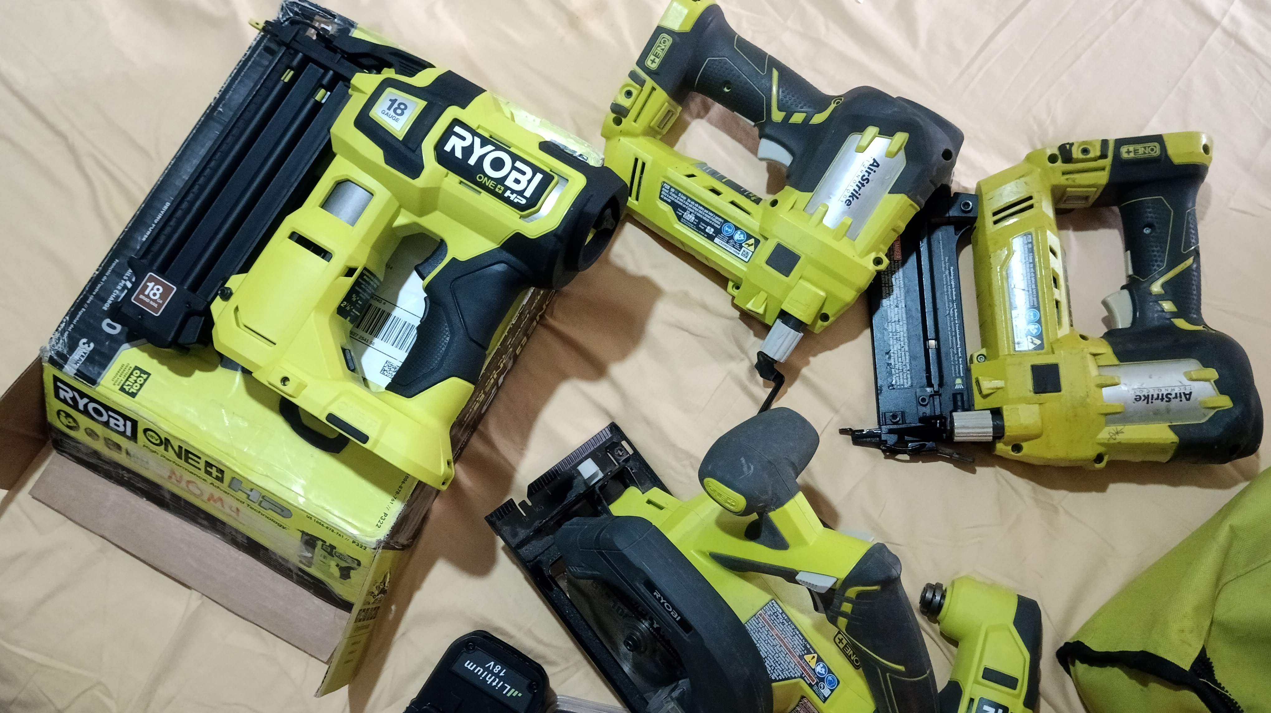 equipos profesionales - Herramientas Inalámbricas Ryobi  2