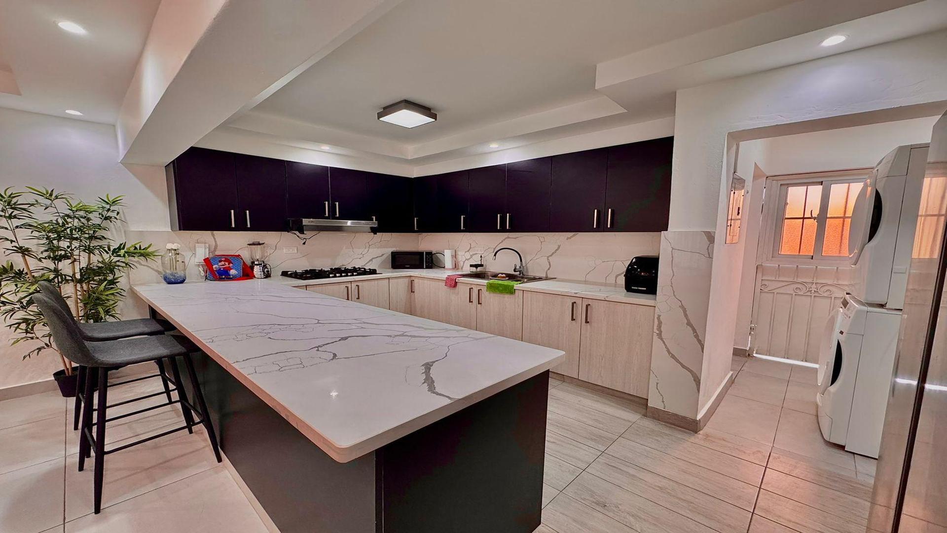 apartamentos - VENDO apartamento en El Millón Amueblado 0