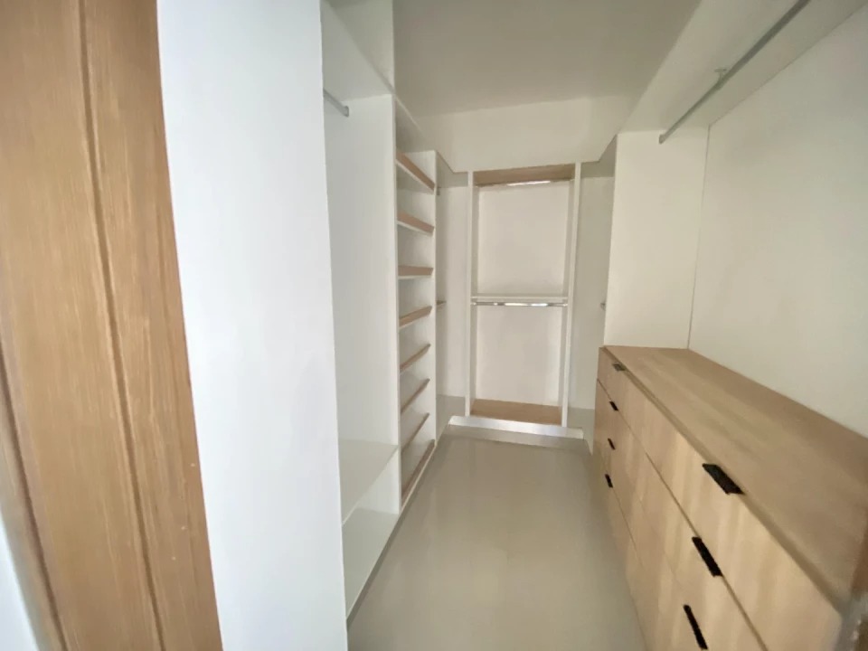 apartamentos - Vendo moderno Pent-House en Los Restauradores 7