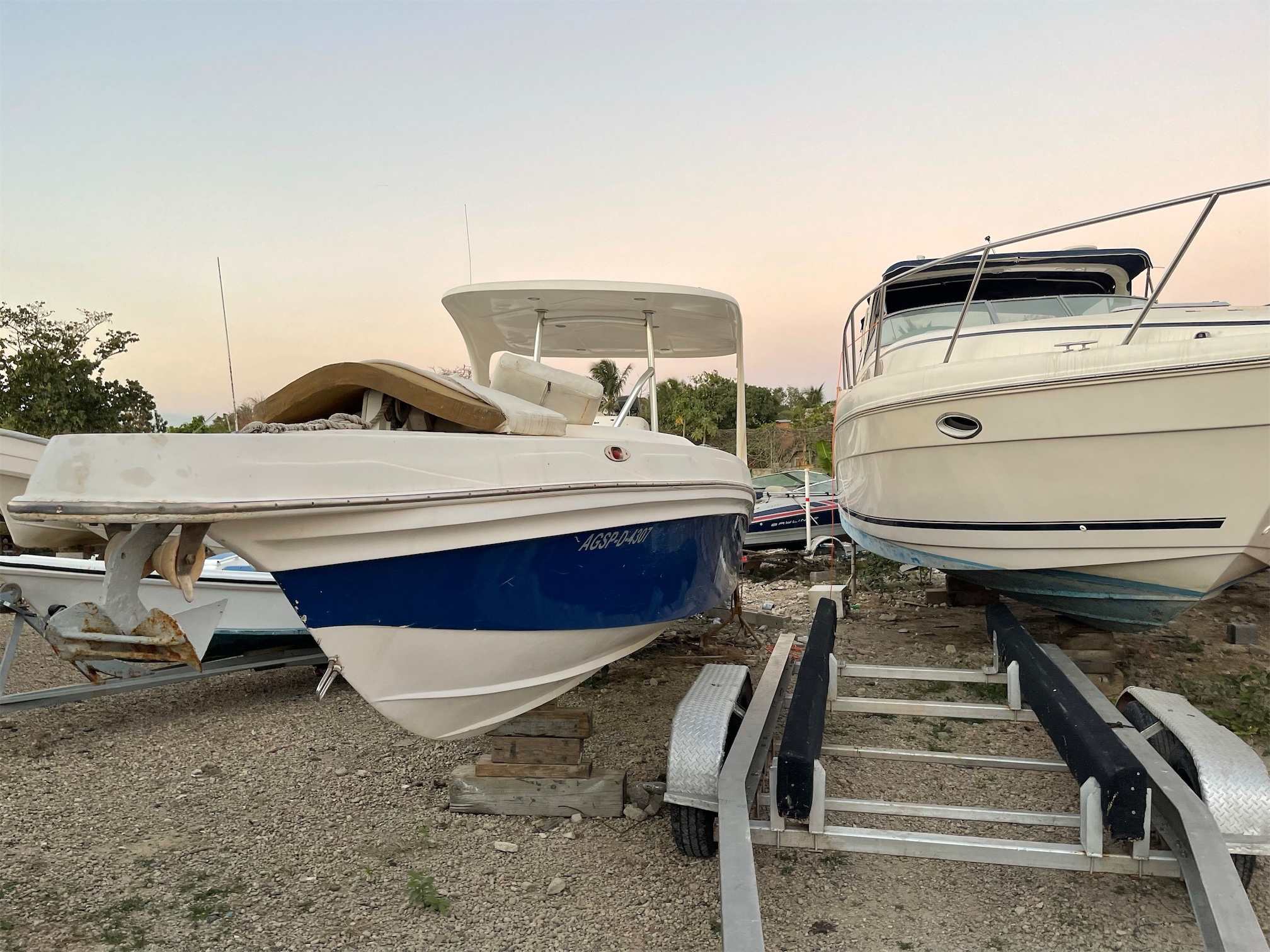botes - Bote Scarb 30 pie 3