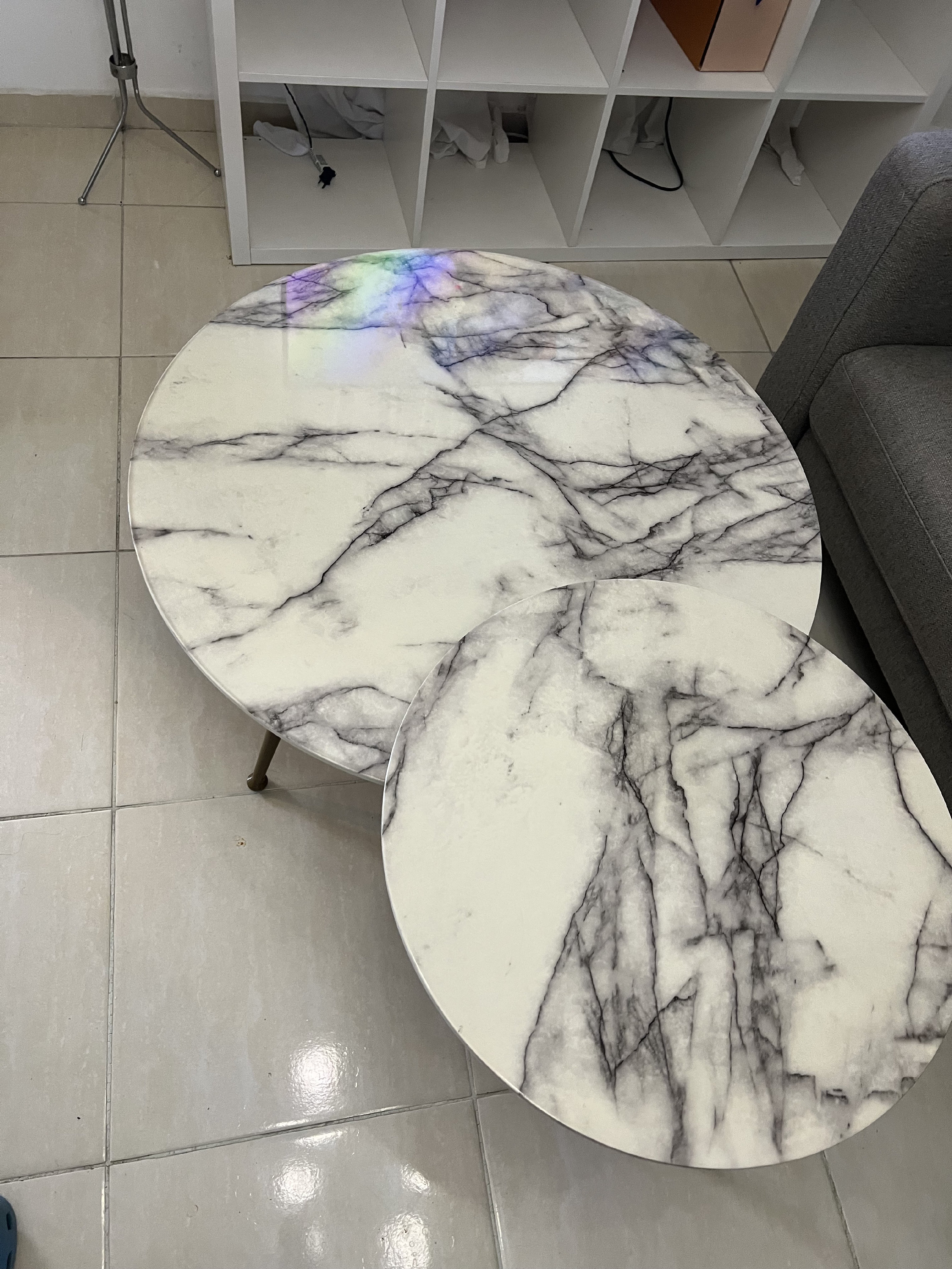decoración y accesorios - mesas de centro con tope en laminado de mármol 2 3