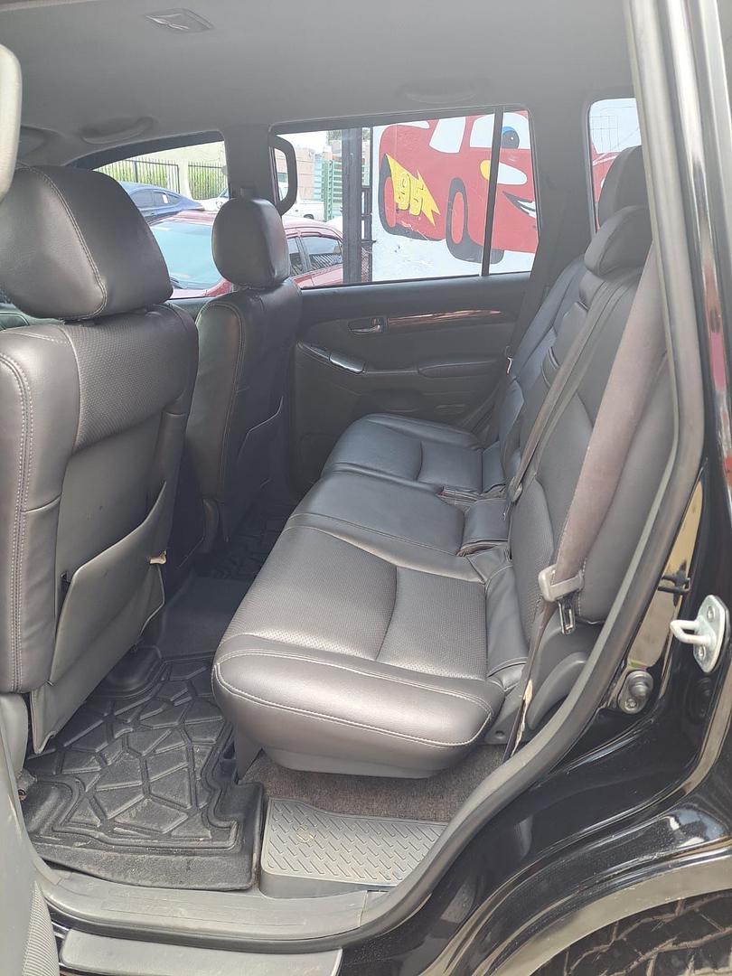 jeepetas y camionetas - Toyota prado 2007 4