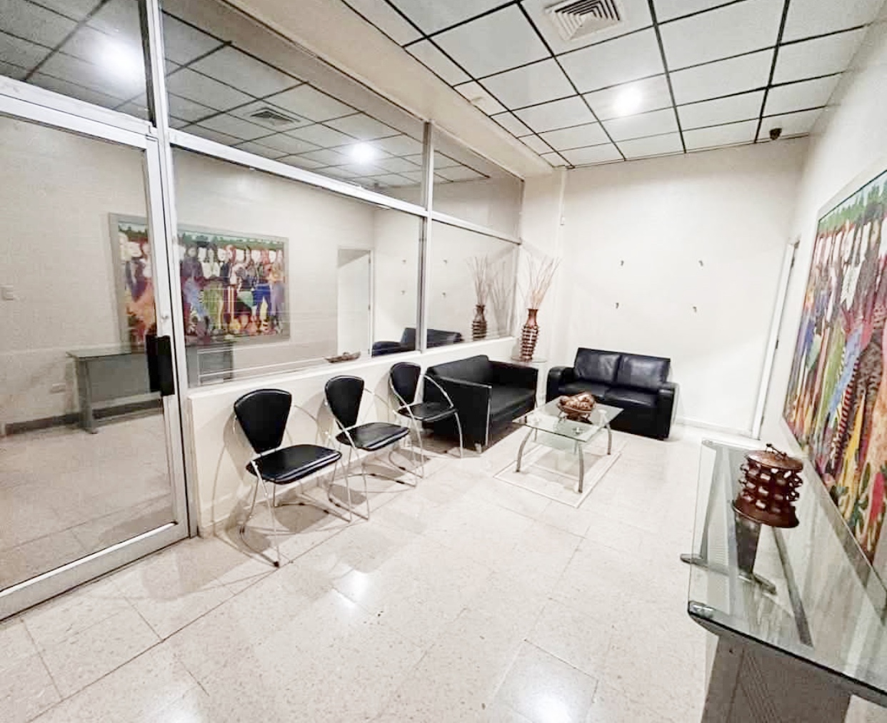 oficinas y locales comerciales - Local céntrico comercial  1